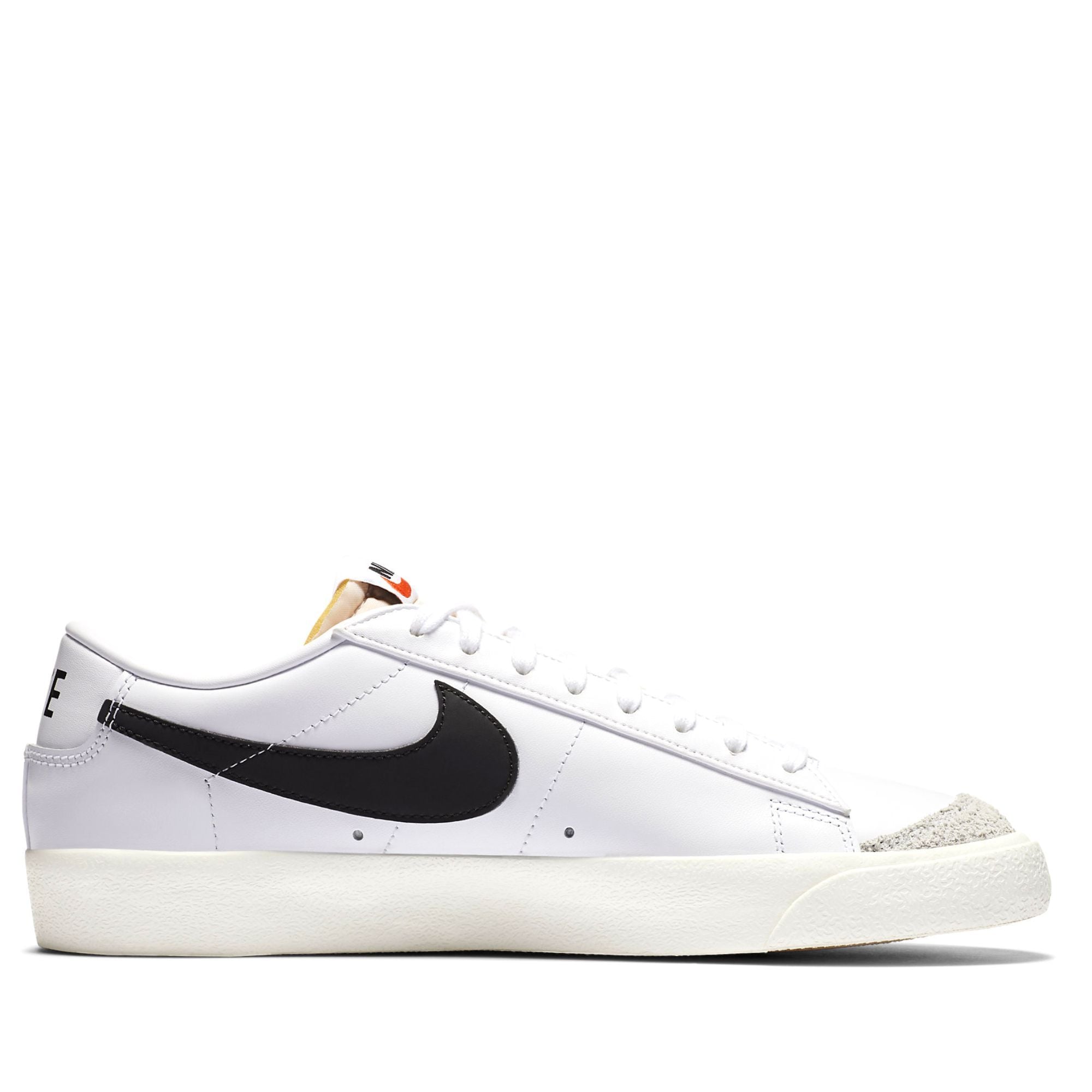  NIKE BLAZER LOW 77 VINTAGE WHITE BLACK DA6364-101 