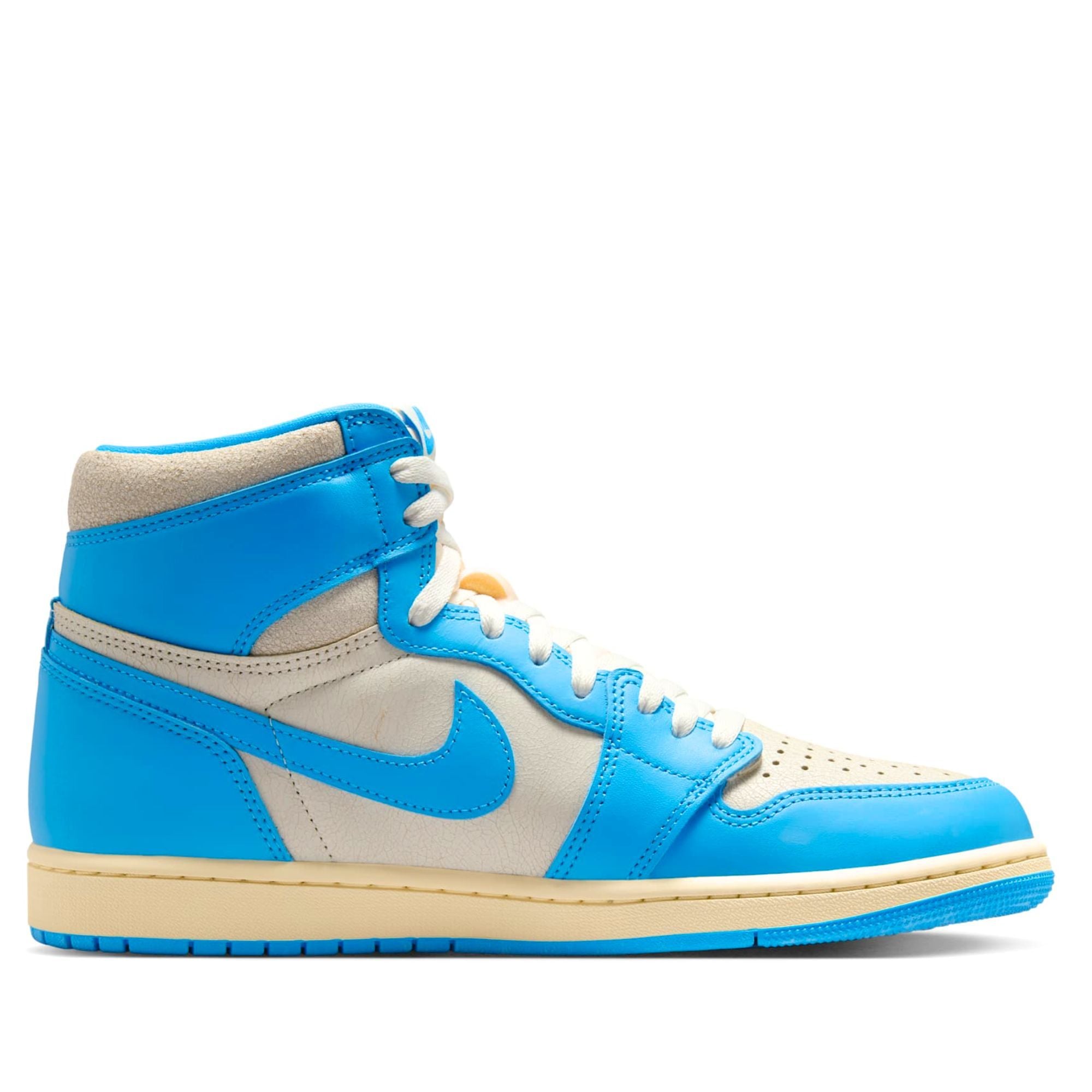  NIKE AIR JORDAN 1 RETRO HIGH OG UNC REIMAGINED DZ5485-402 