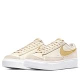  NIKE BLAZER LOW PLATFORM PALE IVOVY WHITE SATURN GOLD DJ0292-113 