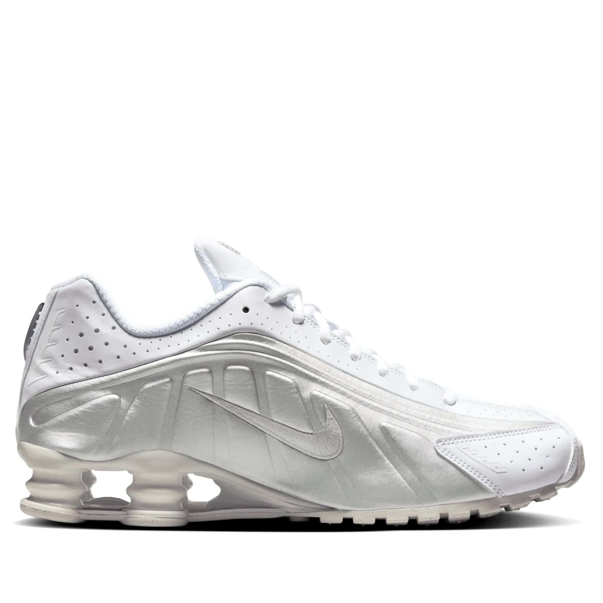  NIKE SHOX R4 WHITE BRIGHT CRIMSON METALLIC SILVER HQ1988-101 
