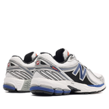  NEW BALANCE 860V2 WHITE TEAM ROYAL SILVE ML860XB 