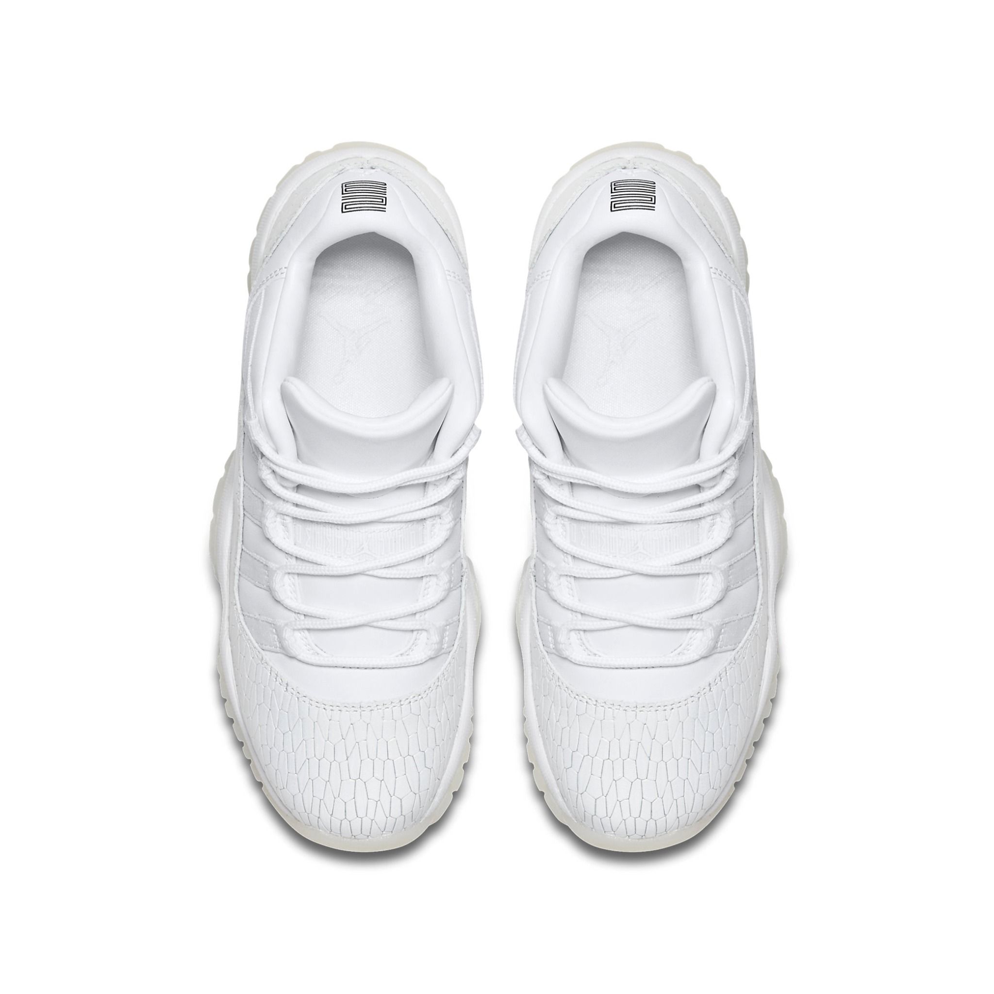  NIKE AIR JORDAN 11 LOW HEIRES PURE PLATINUM 897331-100 