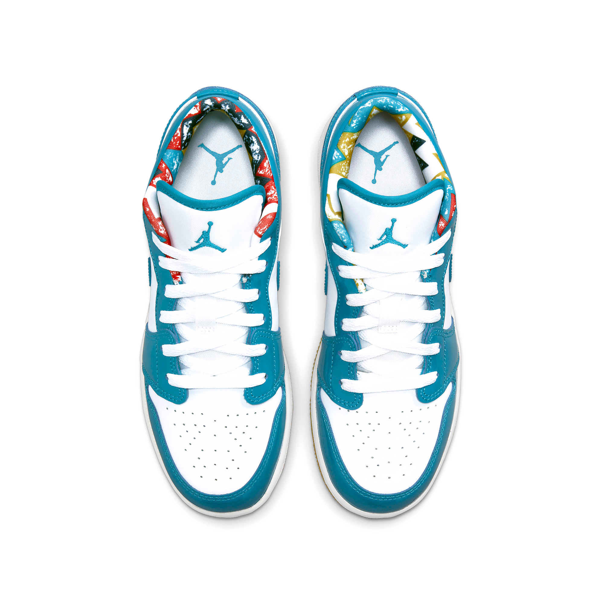  NIKE AIR JORDAN 1 LOW BARCELONA GS DM0589-400 