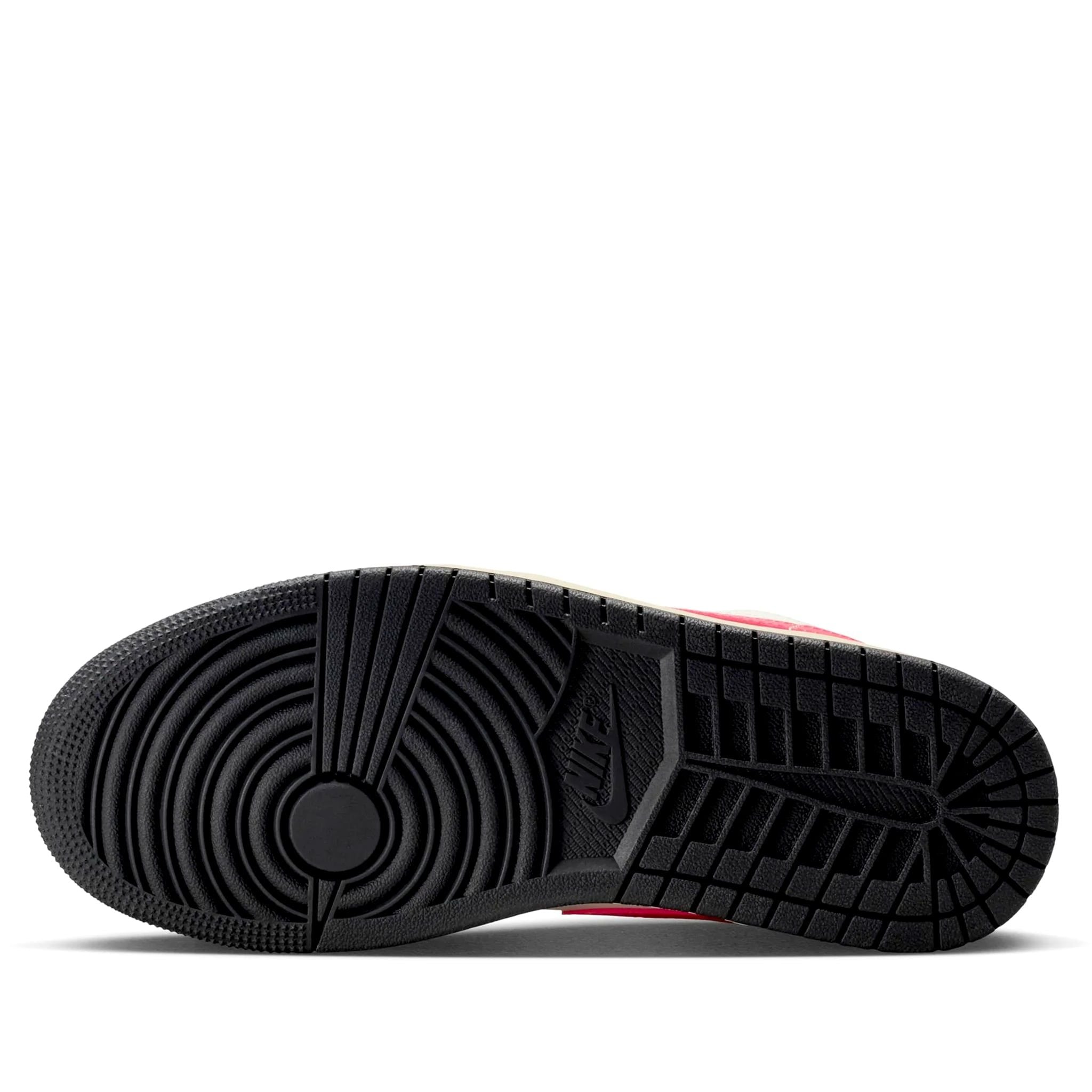  AIR JORDAN 1 LOW FLIGHT CLUB DC0774-107 