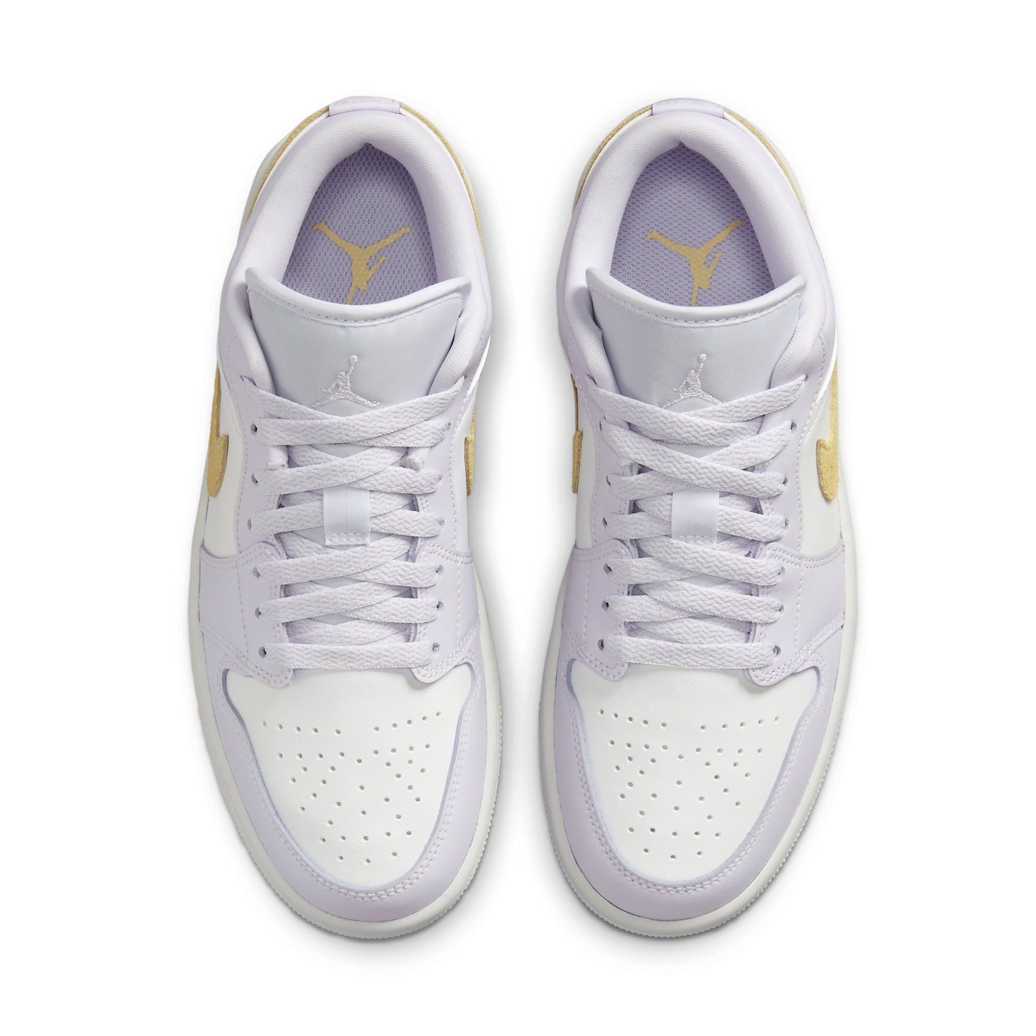  NIKE AIR JORDAN 1 LOW BARELY GRAPE W DC0774-501 