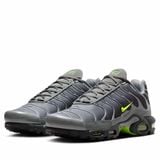  NIKE AIR MAX PLUS SMOKE GREY VOLT DM0032-026 