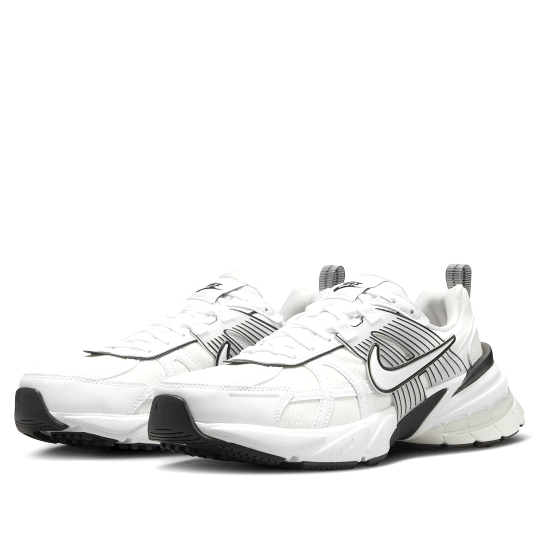  NIKE V2K RUN SUMMIT WHITE PLATINUM TINT HF5342-100 