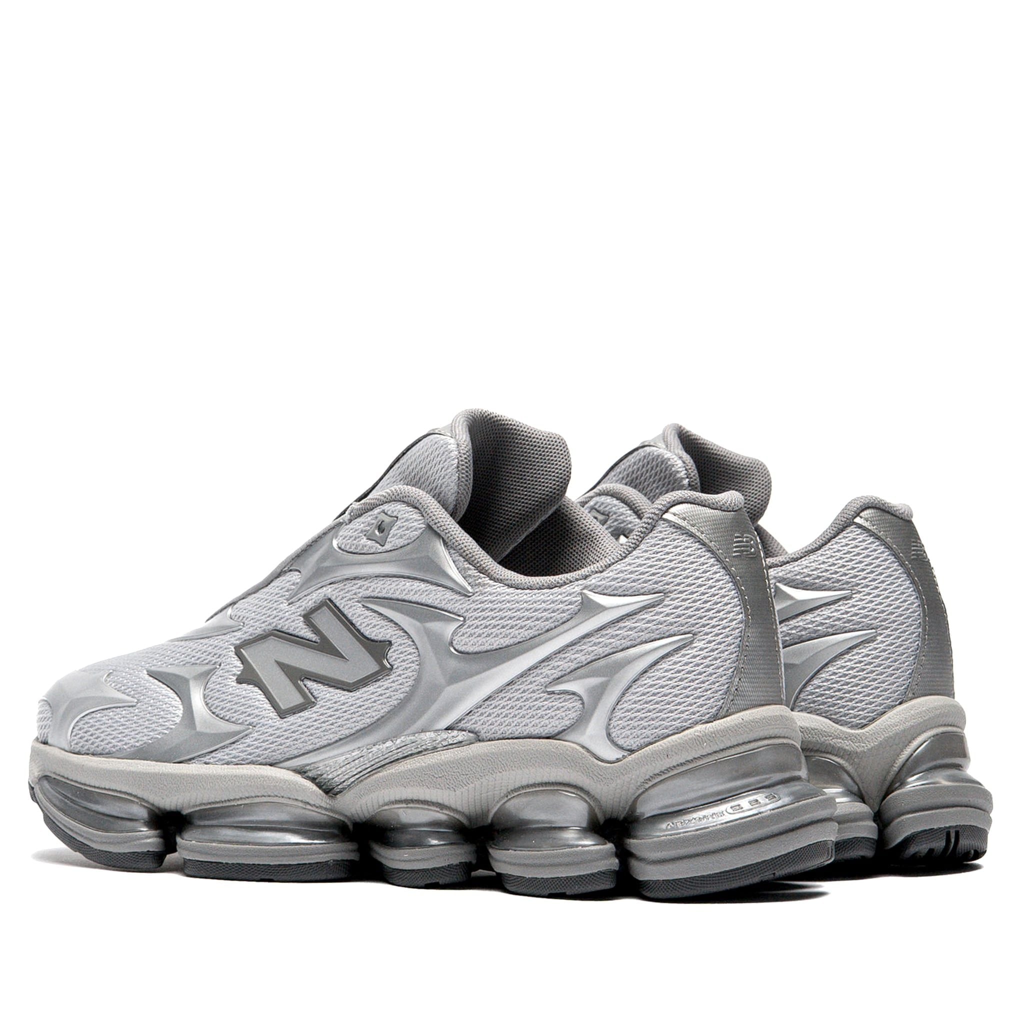  NEW BALANCE 2000 SILVER METALLIC U20005UW 