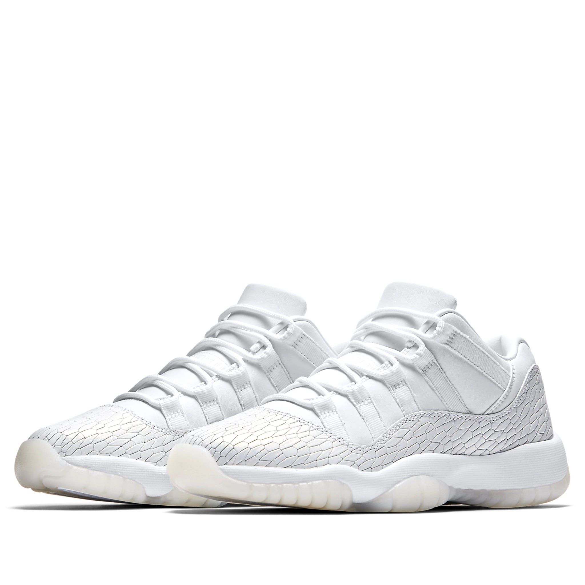  NIKE AIR JORDAN 11 LOW HEIRES PURE PLATINUM 897331-100 