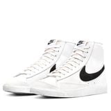 NIKE BLAZER MID 77 NEXT NATURE WHITE BLACK W DO1344-101 