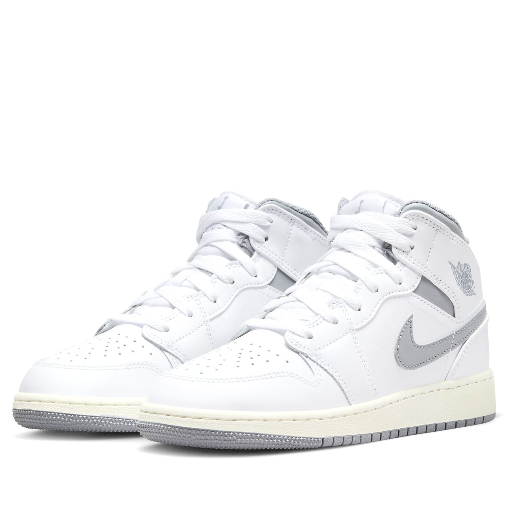  NIKE AIR JORDAN 1 MID NEUTRAL GREY GS 554725-135 