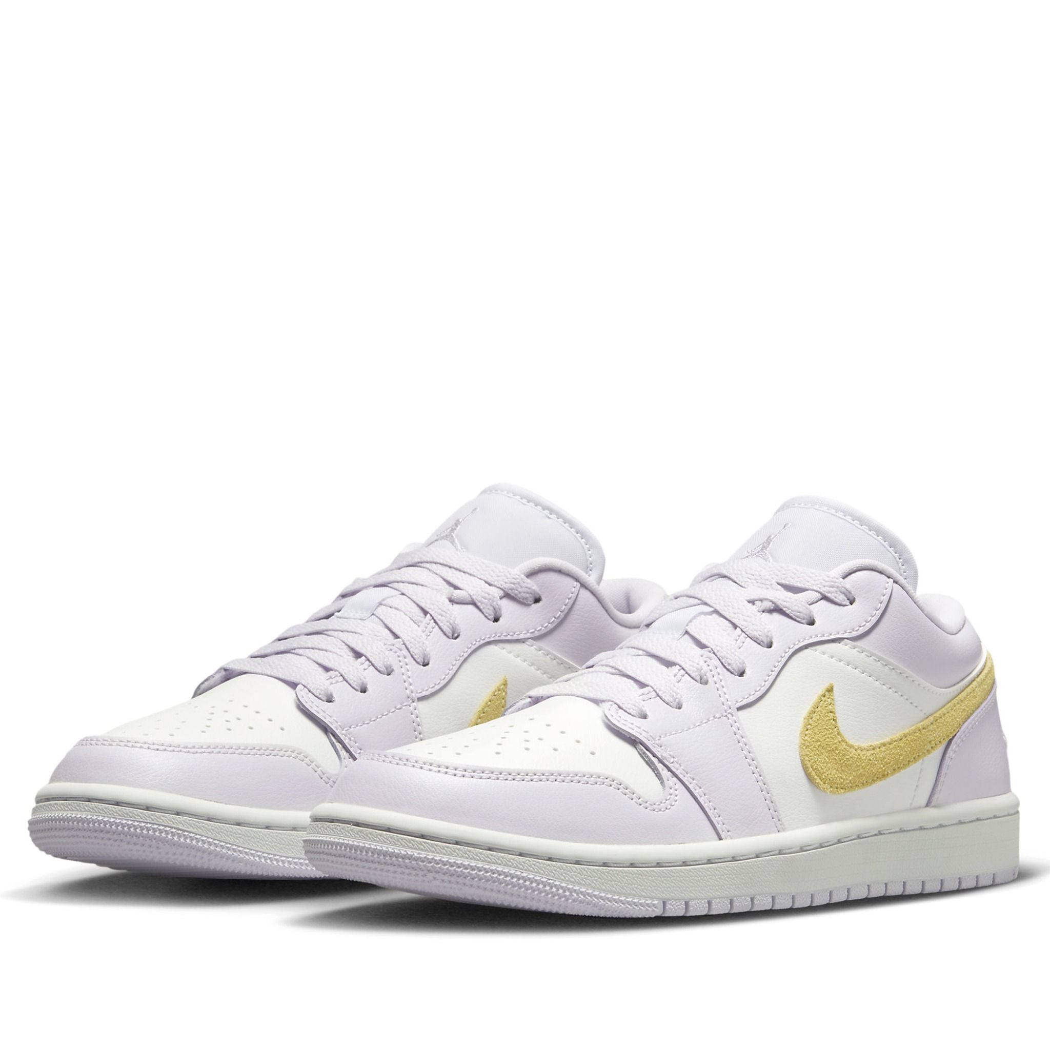  NIKE AIR JORDAN 1 LOW BARELY GRAPE W DC0774-501 