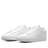 NIKE BLAZER LOW '77 ALL WHITE DC4769-101 