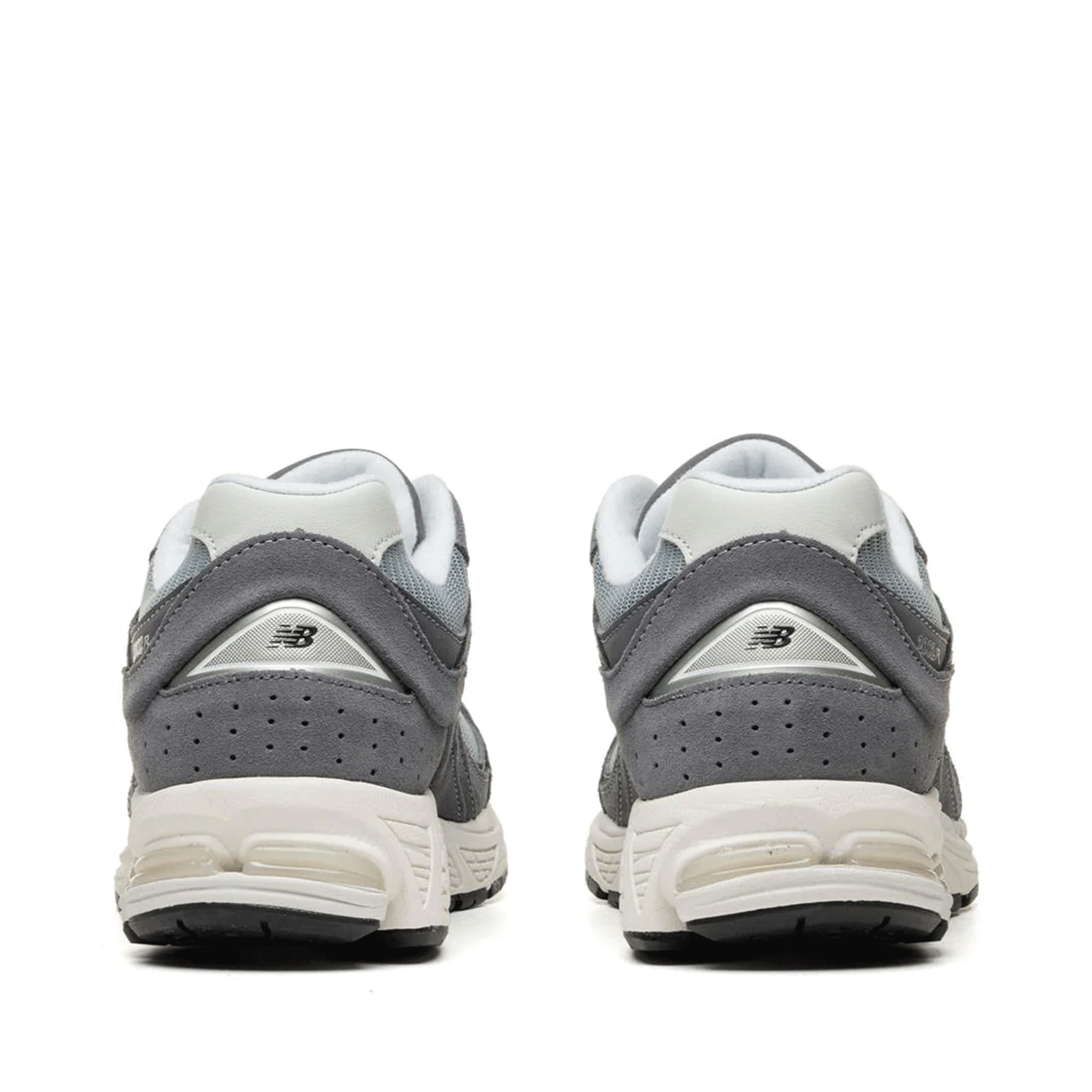  NEW BALANCE 2002R MAGNENT LEAD M2002RFB 