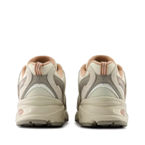  NEW BALANCE 530 TIMBERWOLF LINEN LANDSLIDE U530SMA 