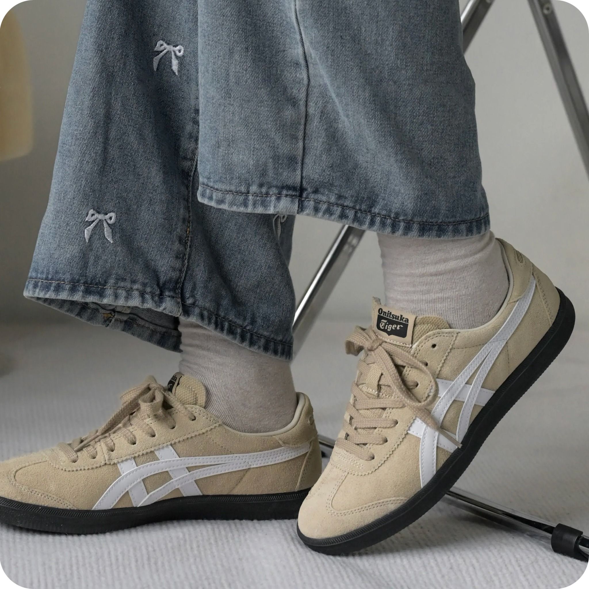  ONITSUKA TIGER TOKUTEN BEIGE WHITE BLACK 1183A907-203 