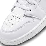  NIKE AIR JORDAN 1 LOW TRIPLE WHITE GS 553560-136 