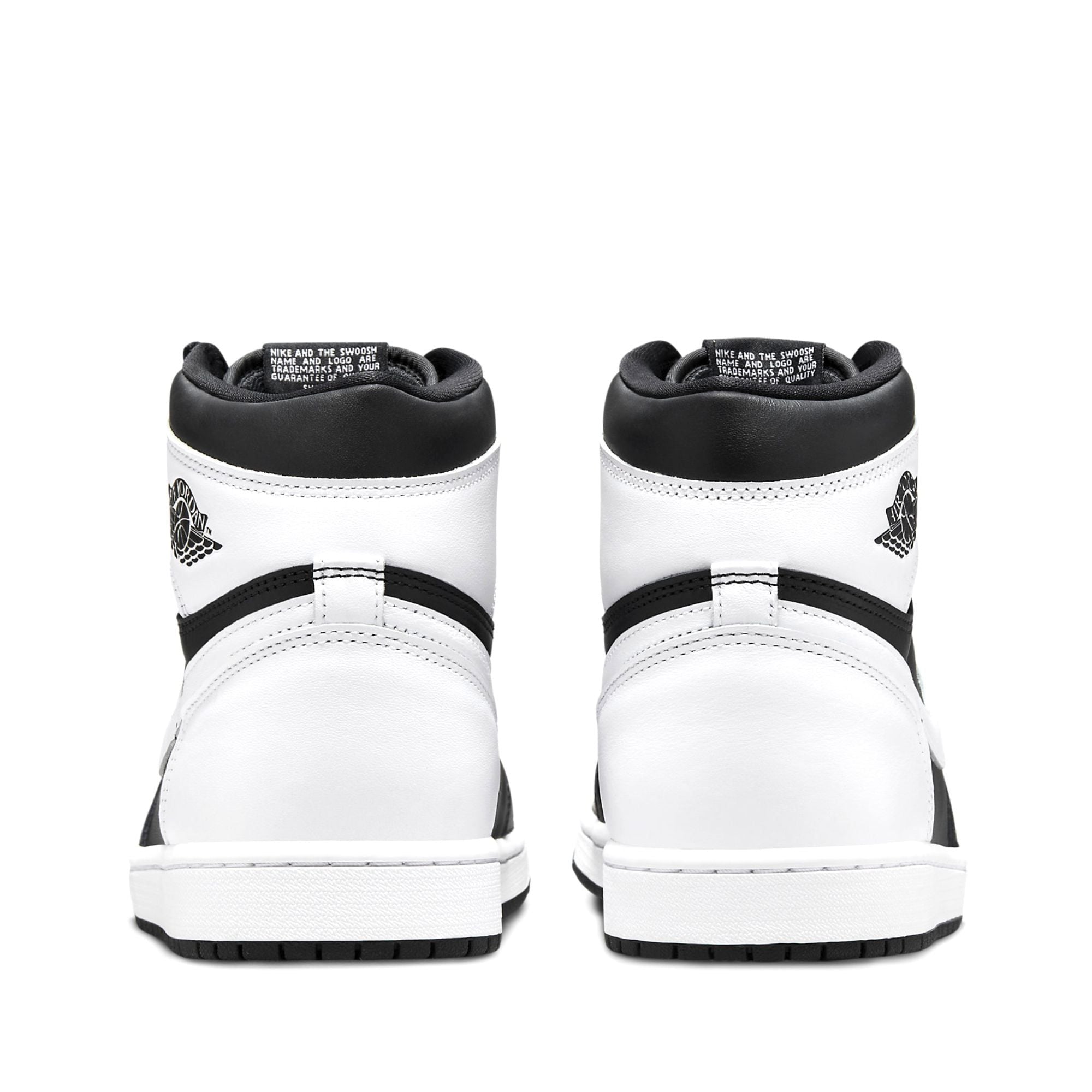  NIKE AIR JORDAN 1 RETRO HIGH OG BLACK WHITE DZ5485-010 