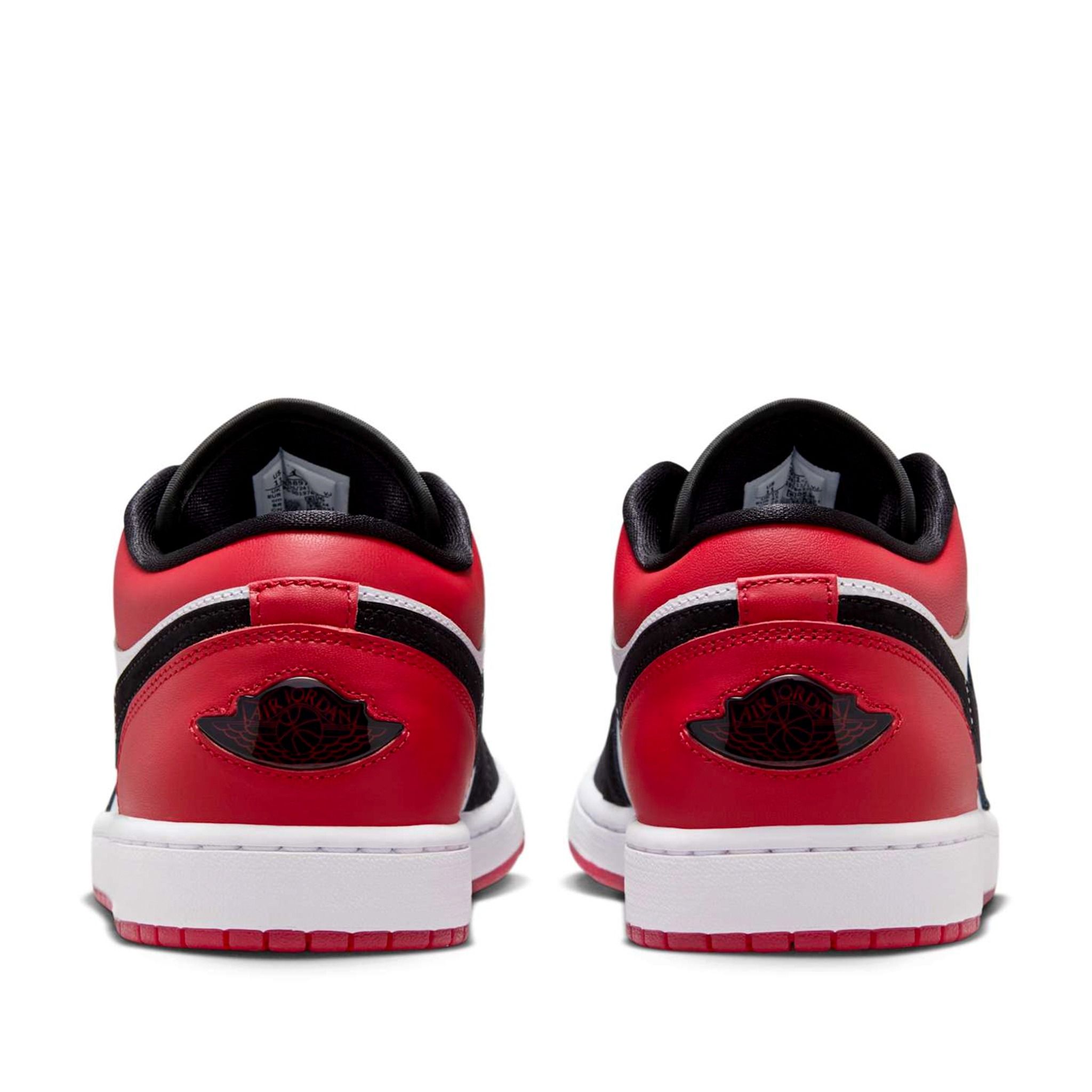  NIKE AIR JORDAN 1 LOW SE BLACK TOE IB8971-106 