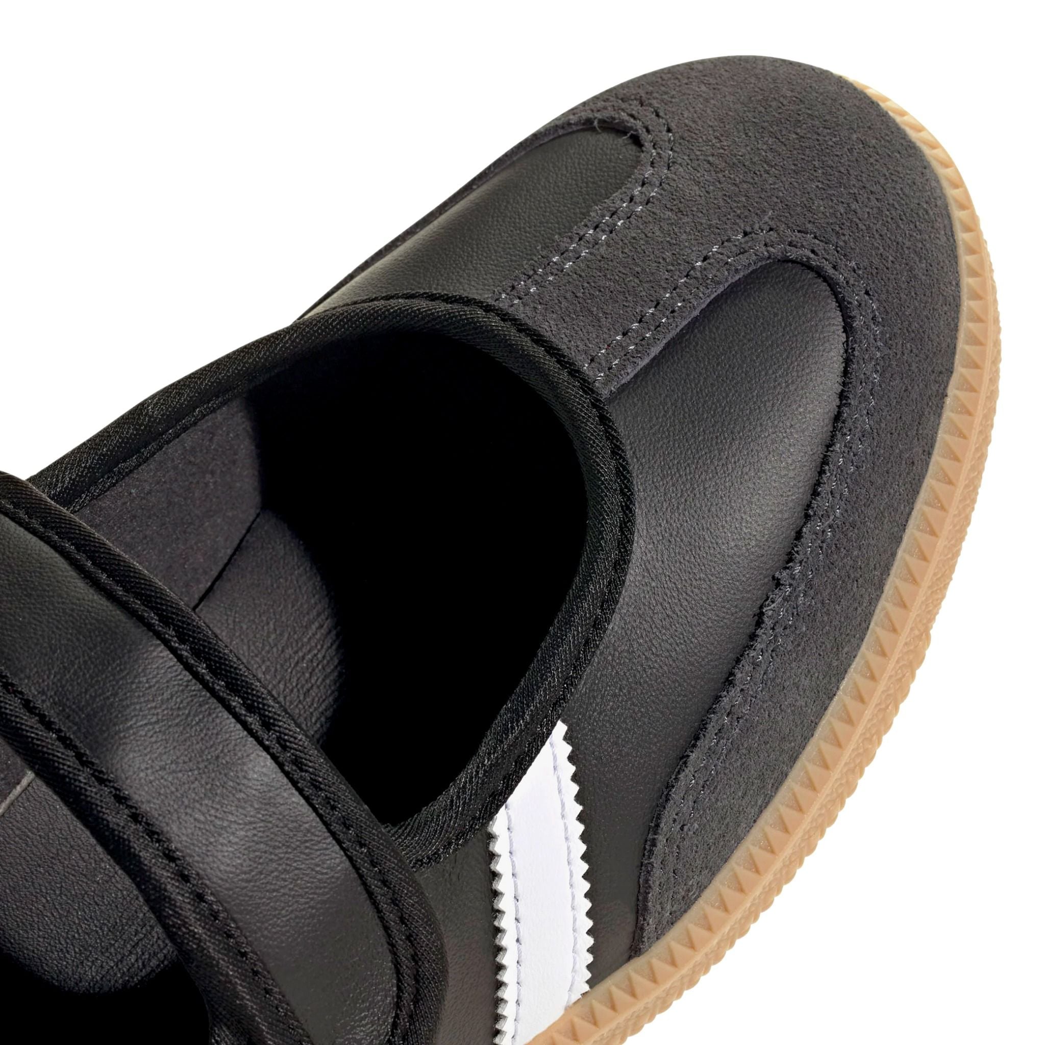  ADIDAS SAMBA JANE BLACK WHITE GUM JQ6445 