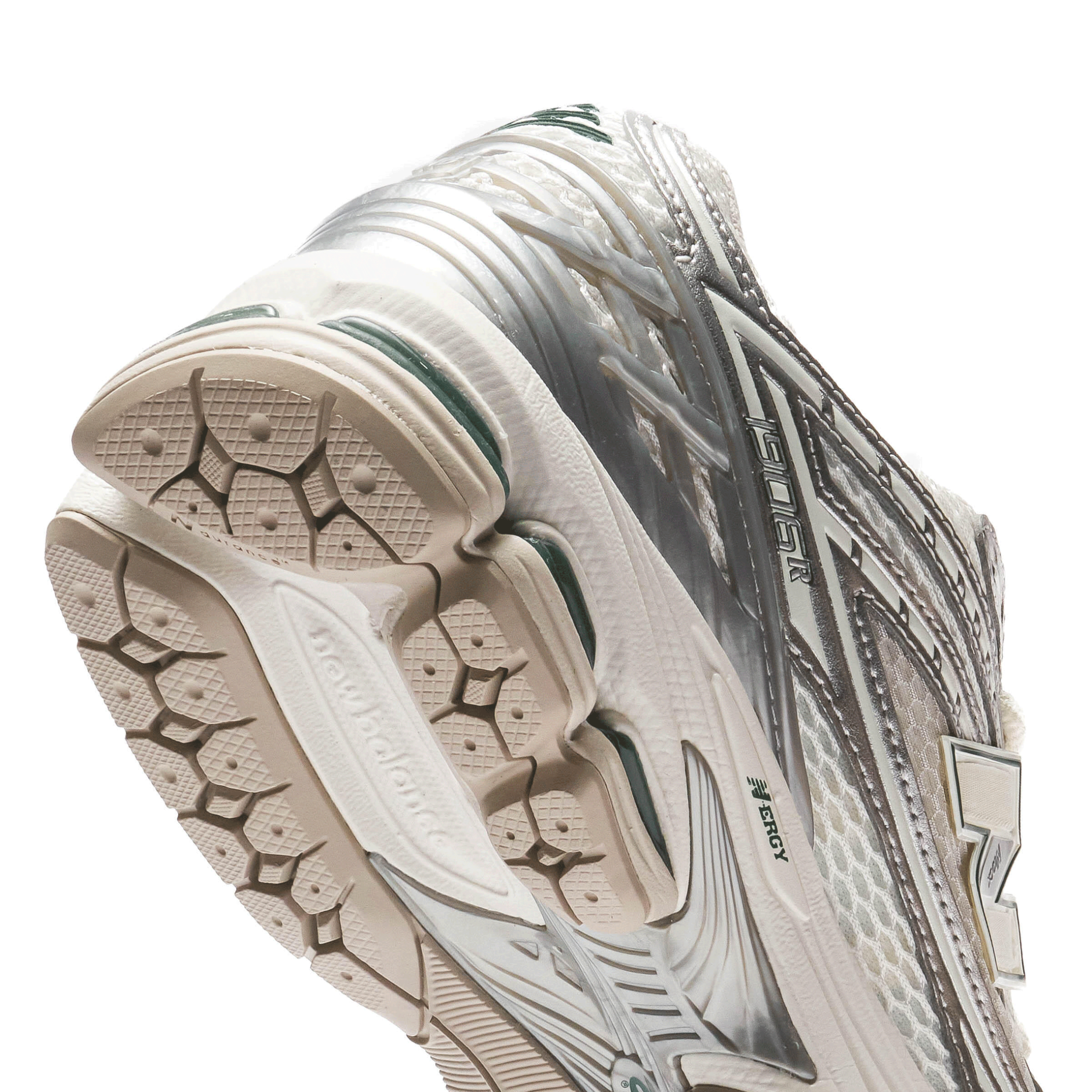 NEW BALANCE 1906R SILVER METALLIC SEA SALT M1906REE 