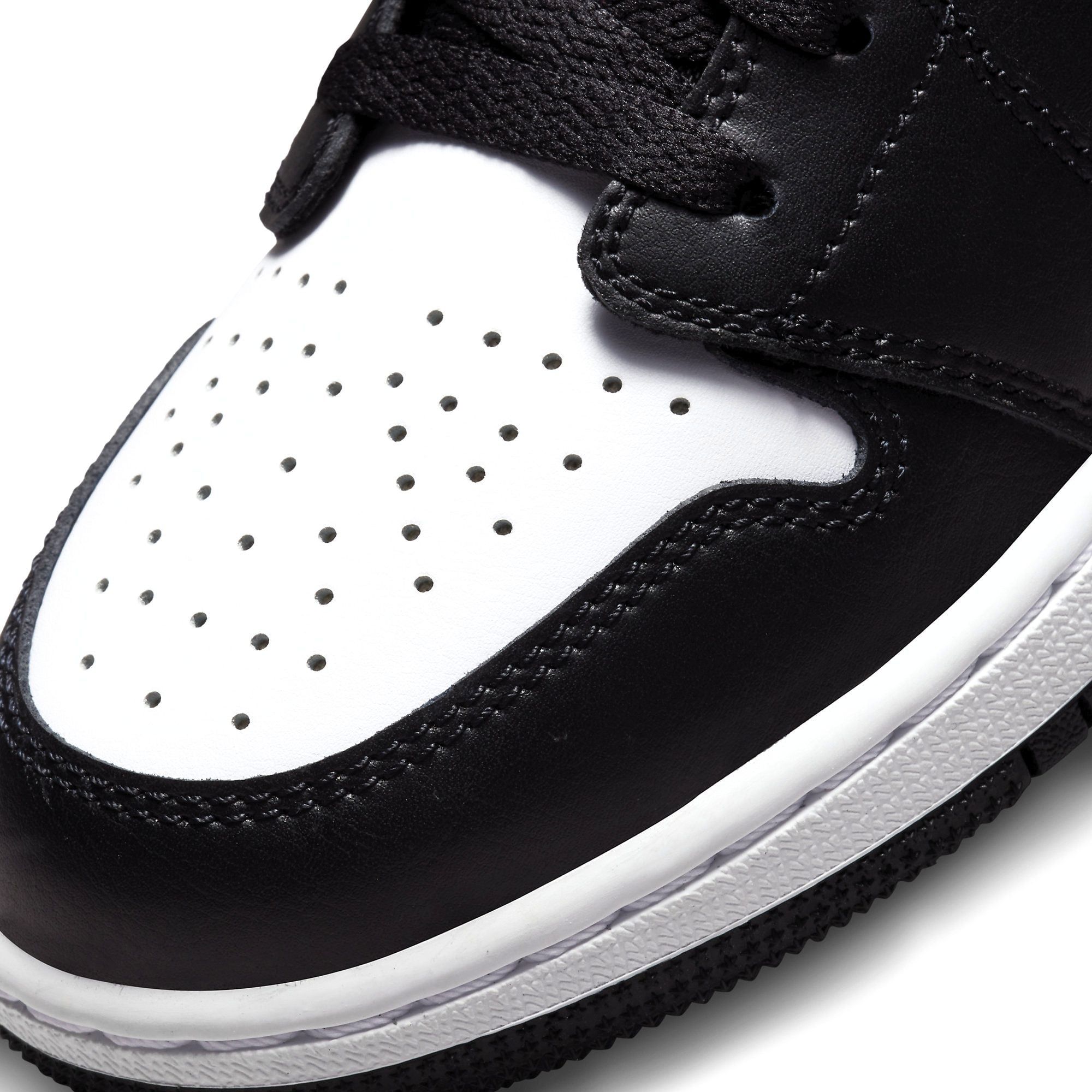  NIKE AIR JORDAN 1 LOW BLACK FIRED RED GS 553560-063 