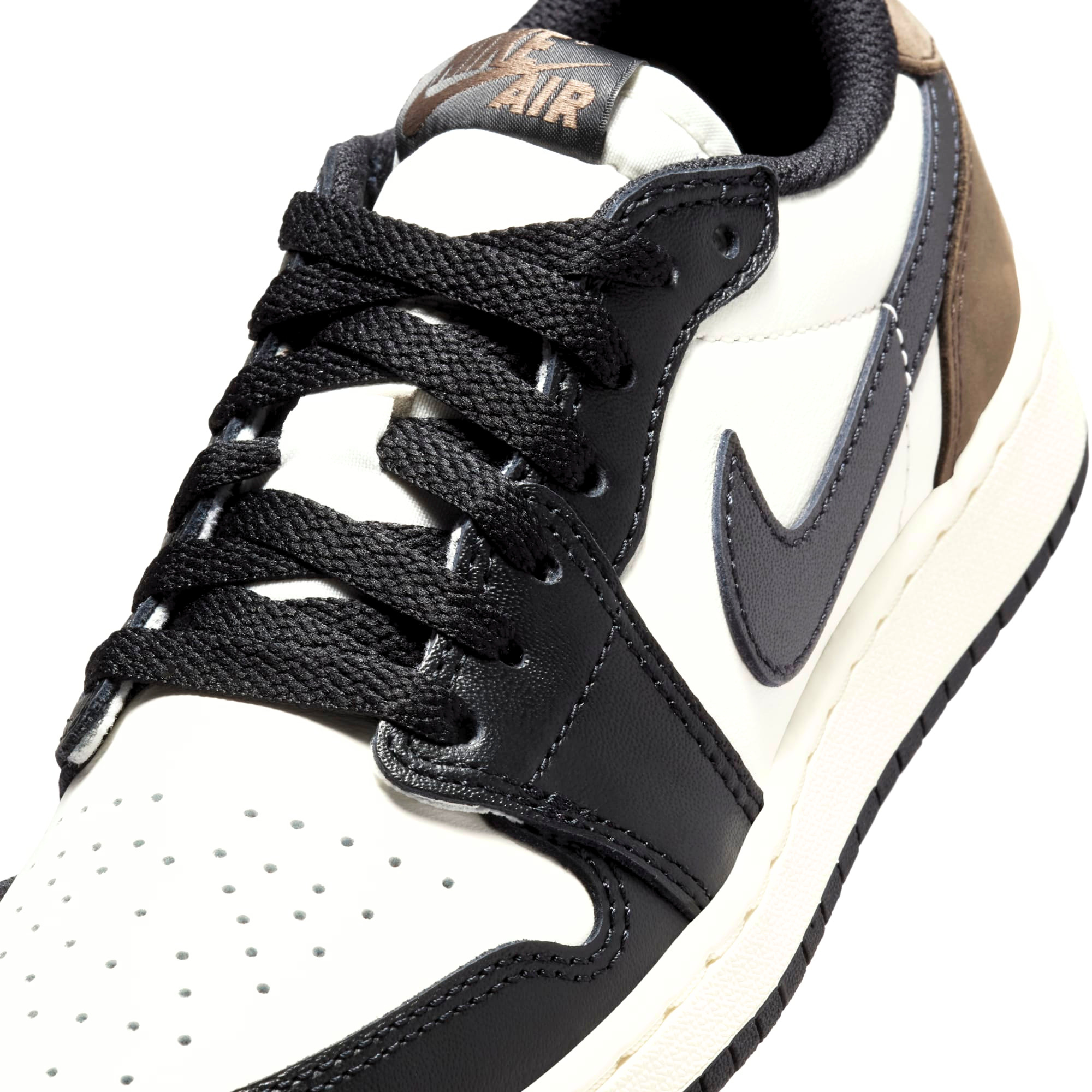  NIKE AIR JORDAN 1 RETRO LOW OG MOCHA CZ0858-102 