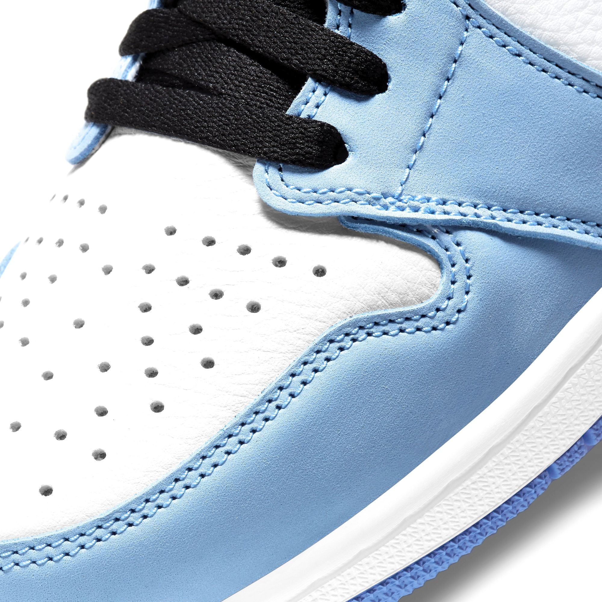  NIKE AIR JORDAN 1 HIGH OG UNIVERSITY BLUE 575441-134 
