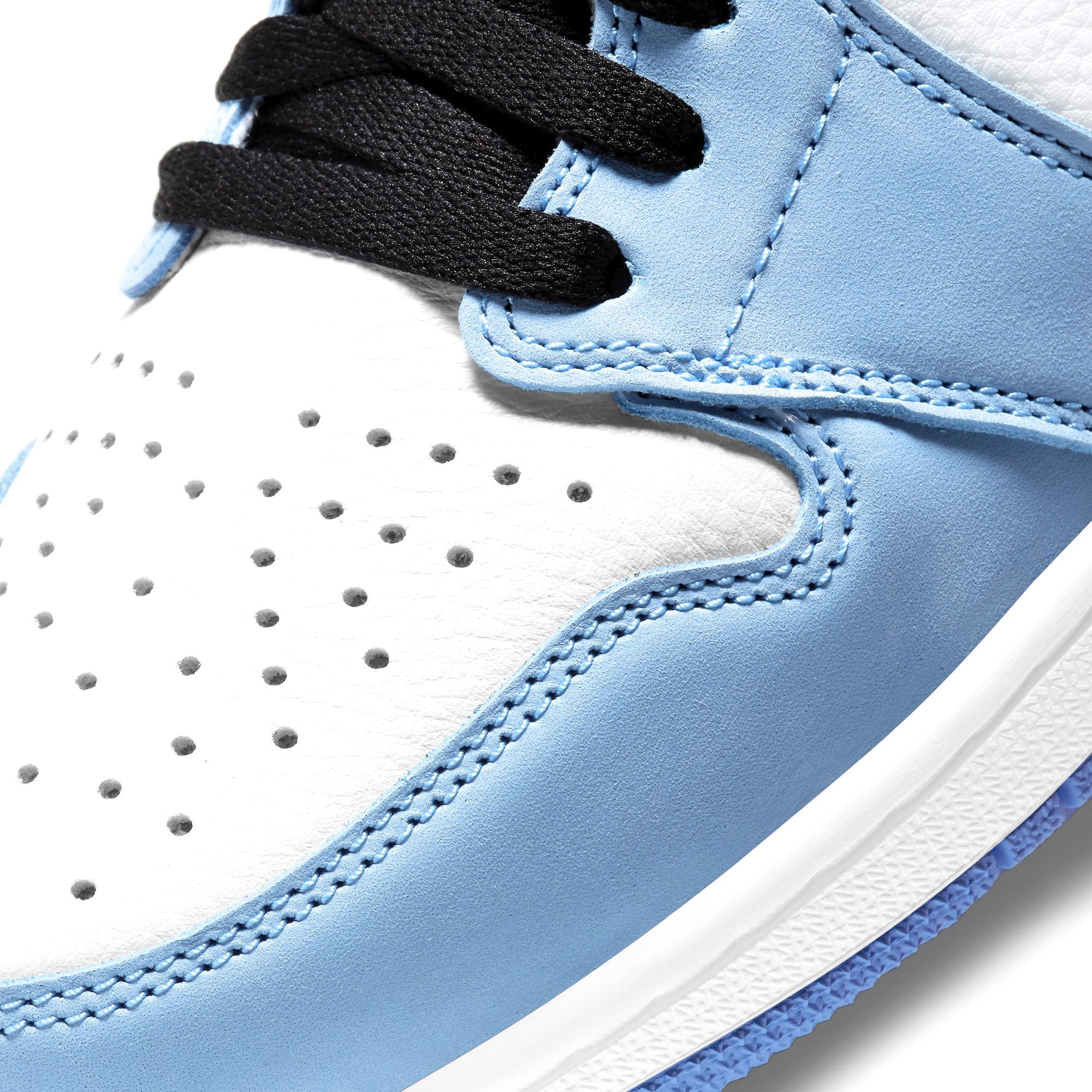  NIKE AIR JORDAN 1 HIGH OG UNIVERSITY BLUE M 555088-134 