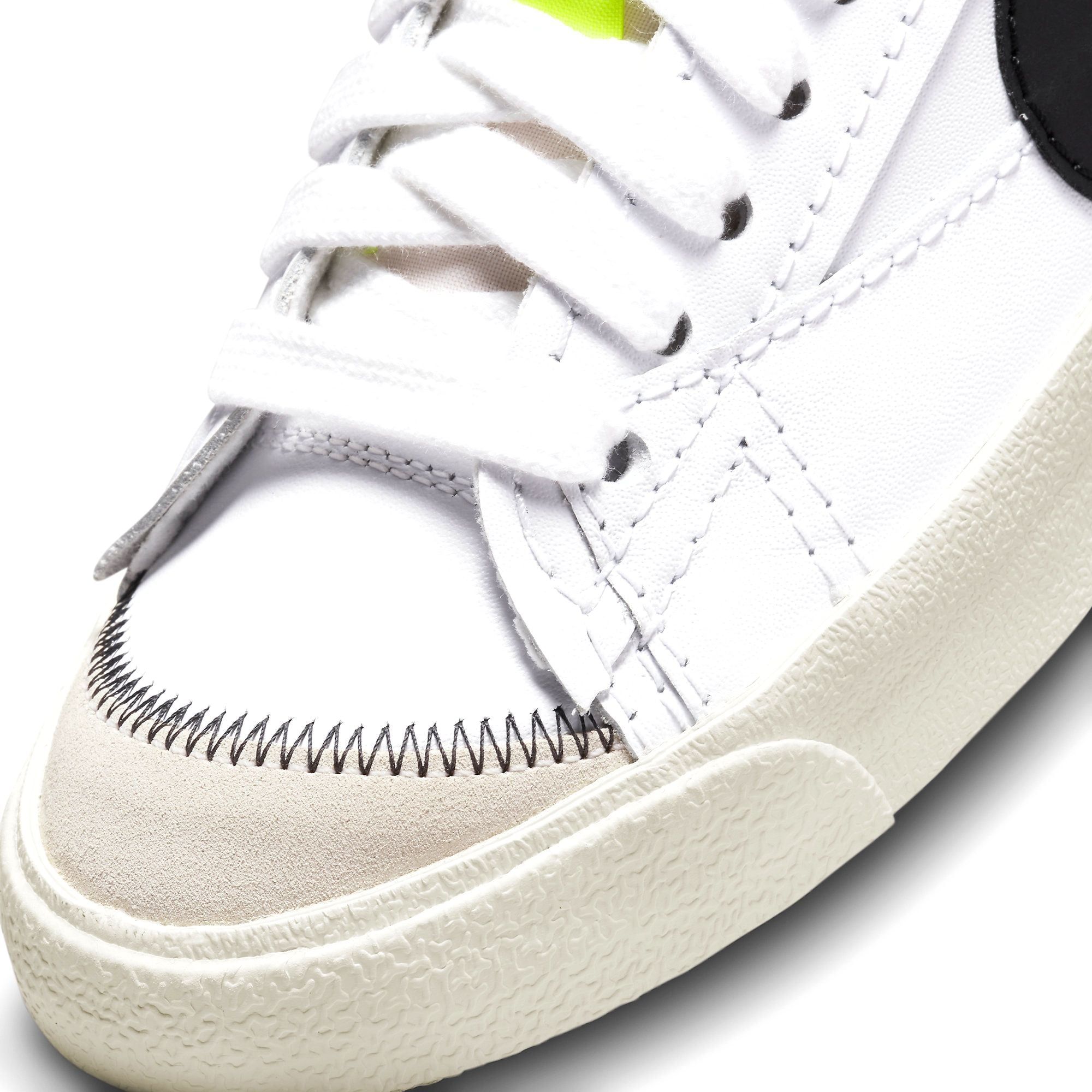  NIKE BLAZER LOW 77 JUMBO WHITE BLACK DN2158-101 