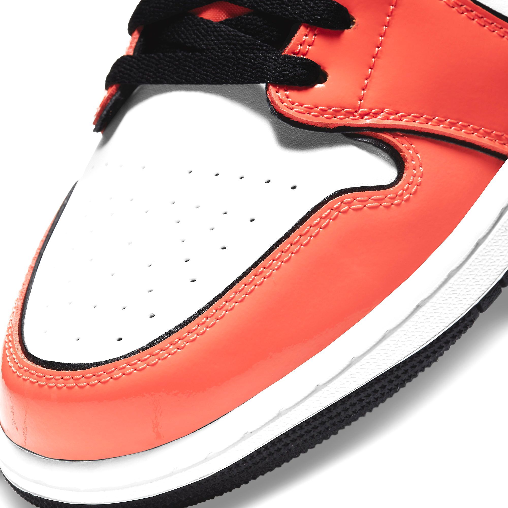  NIKE AIR JORDAN 1 MID TURF ORANGE DD6834-802 