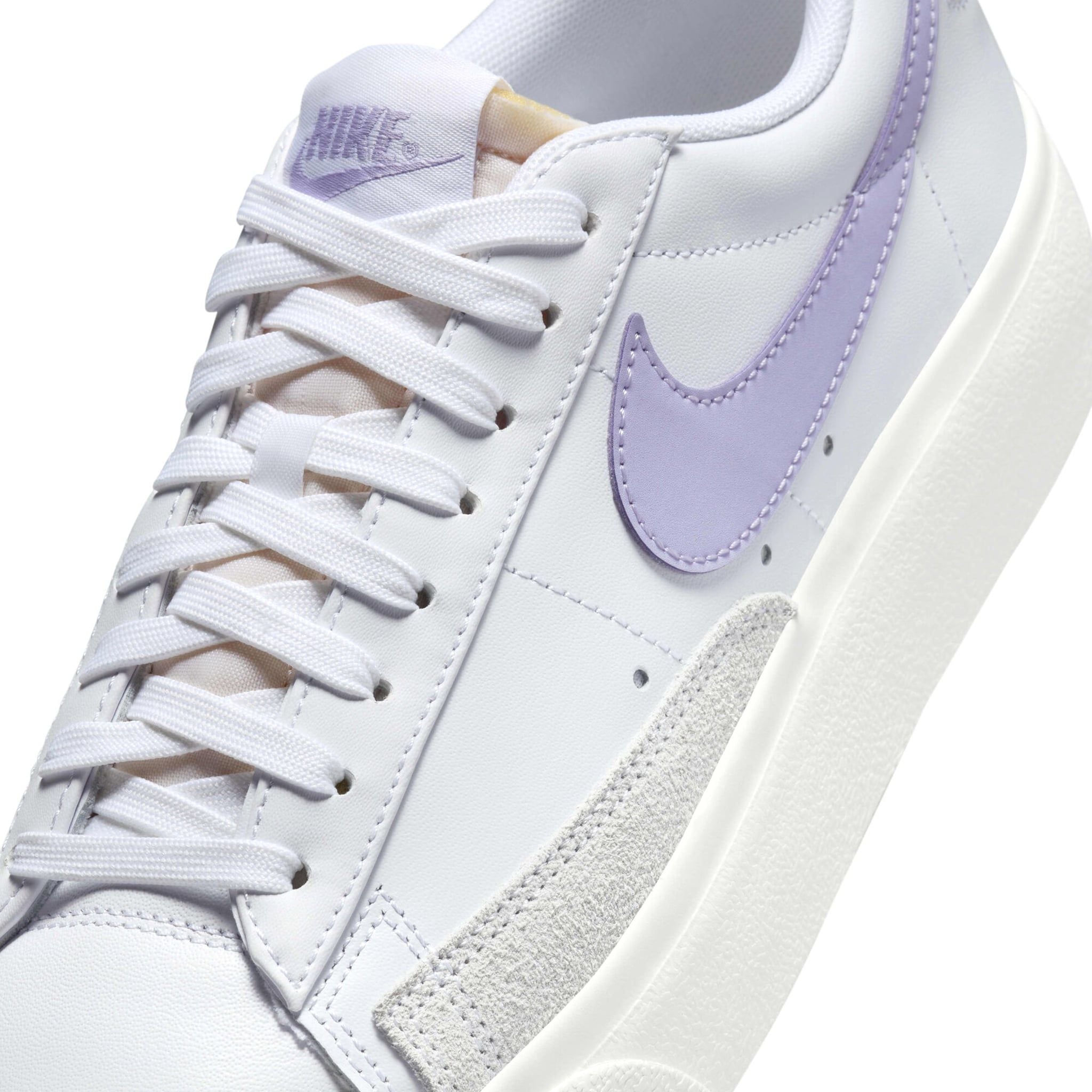  NIKE BLAZER LOW PLATFORM WHITE SAIL LILAC BLOOM DJ0292-114 