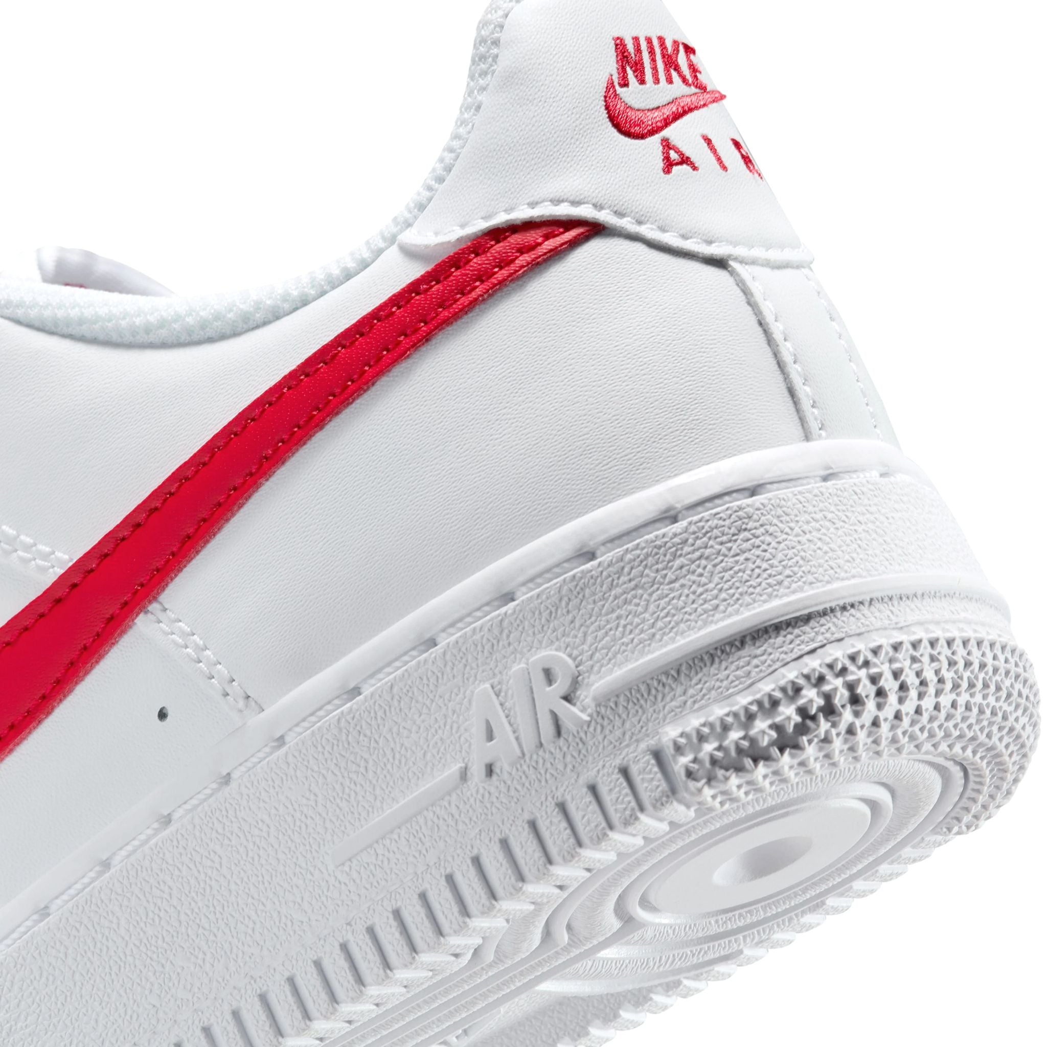  NIKE AIR FORCE 1 WHITE UNIVERSITY RED FV7020-101 
