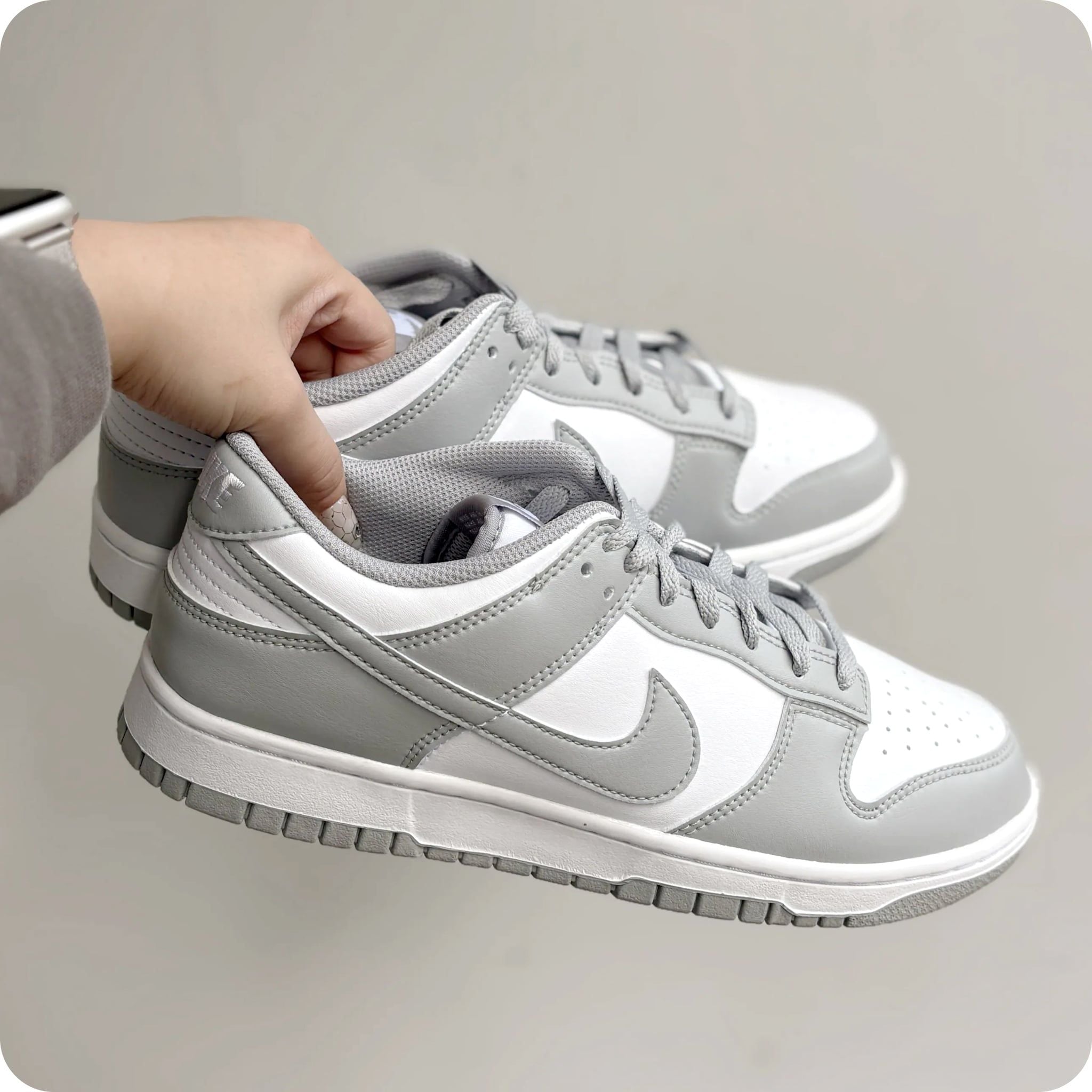  NIKE DUNK LOW WHITE LIGHT SMOKE GREY HF5441-105 