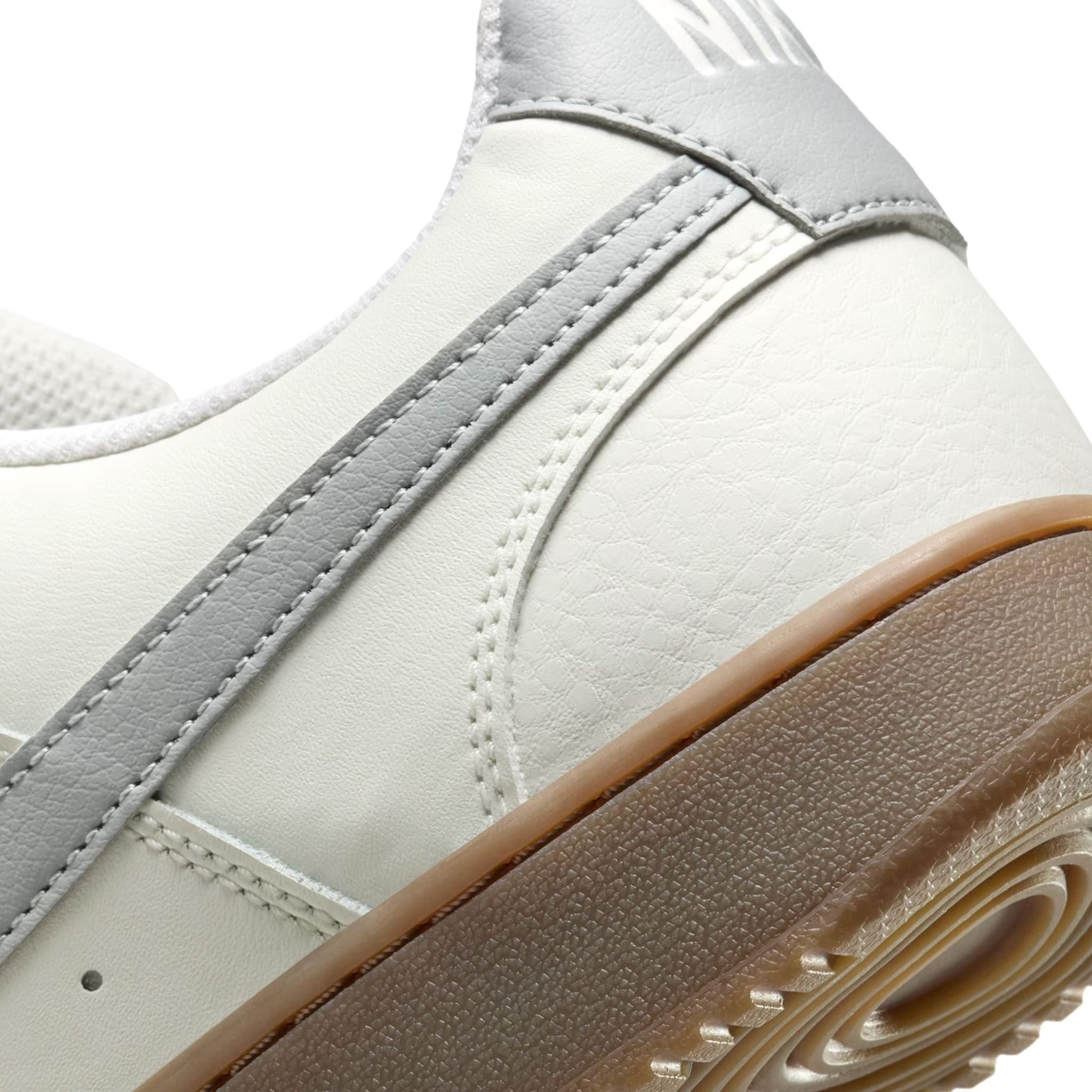  NIKE COURT VISION LOW SAIL LIGHT SMOKE GREY GUM HV2530-100 