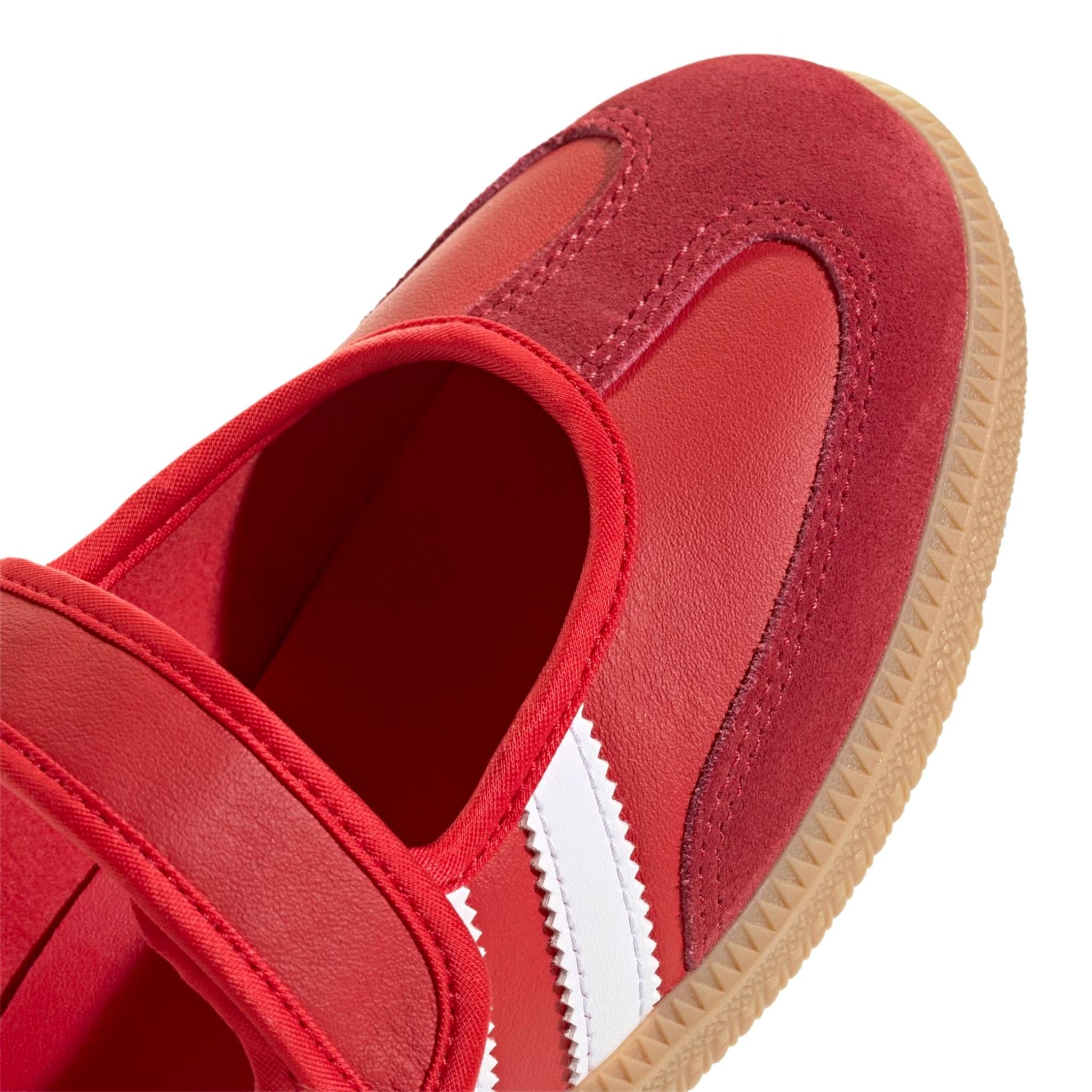  ADIDAS SAMBA JANE SCARLET WHITE GUM JQ6446 