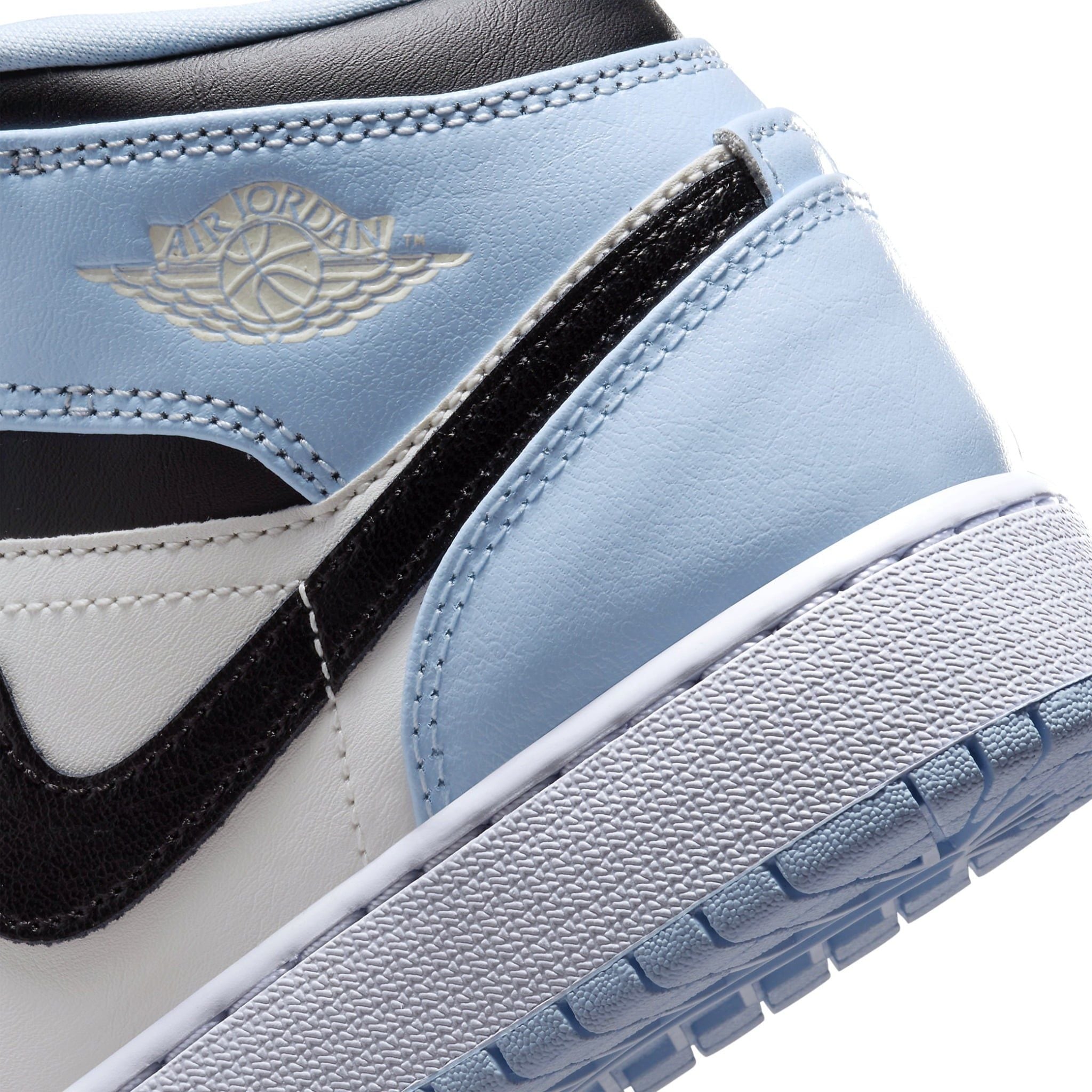  NIKE AIR JORDAN 1 MID ICE BLUE 555112-401 