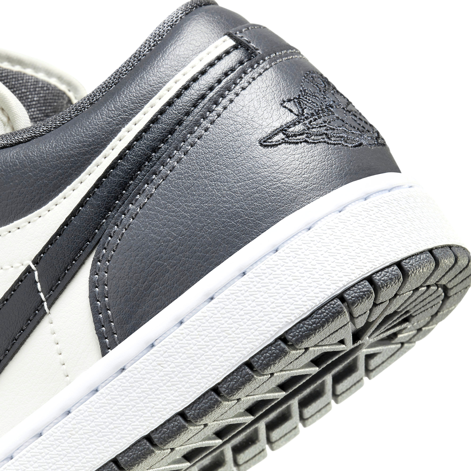  NIKE AIR JORDAN 1 LOW DARK GREY DC0774-102 