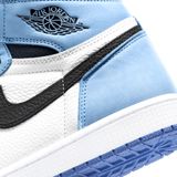  NIKE AIR JORDAN 1 HIGH OG UNIVERSITY BLUE M 555088-134 