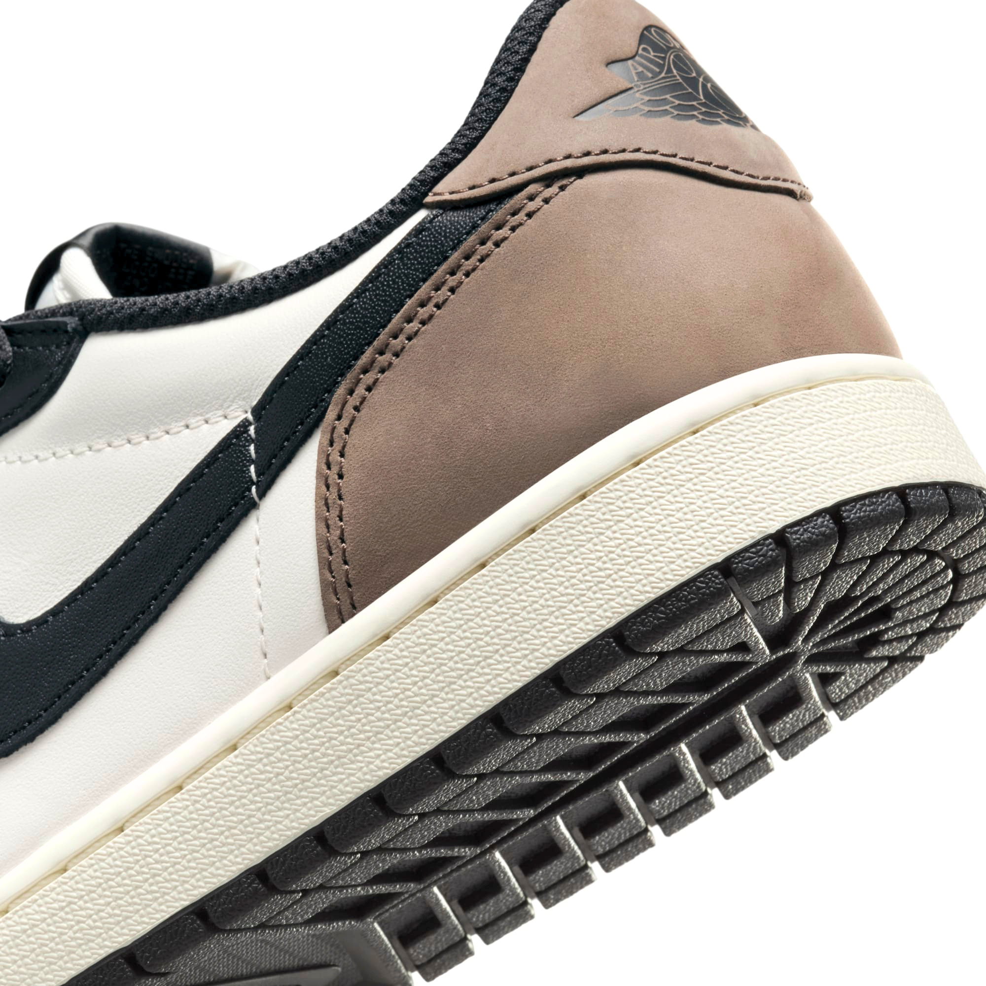  NIKE AIR JORDAN 1 RETRO LOW OG MOCHA CZ0790-102 