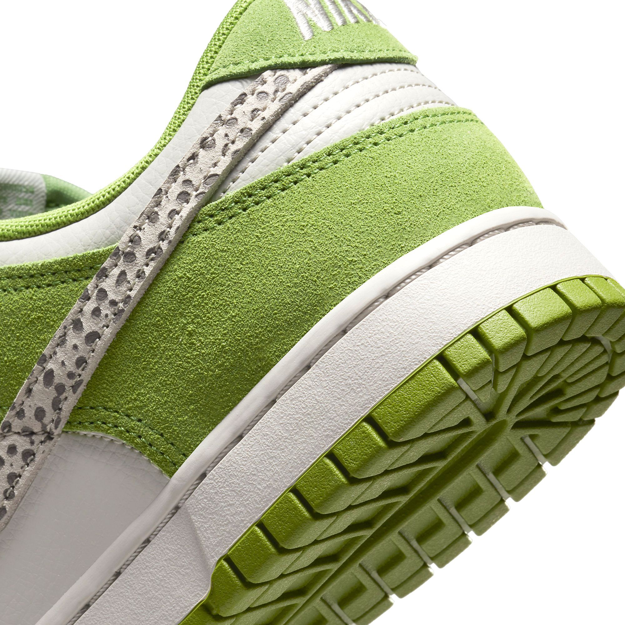  NIKE DUNK LOW AS SAFARI SWOOSH CHLOROPHYLL DR0156-300 