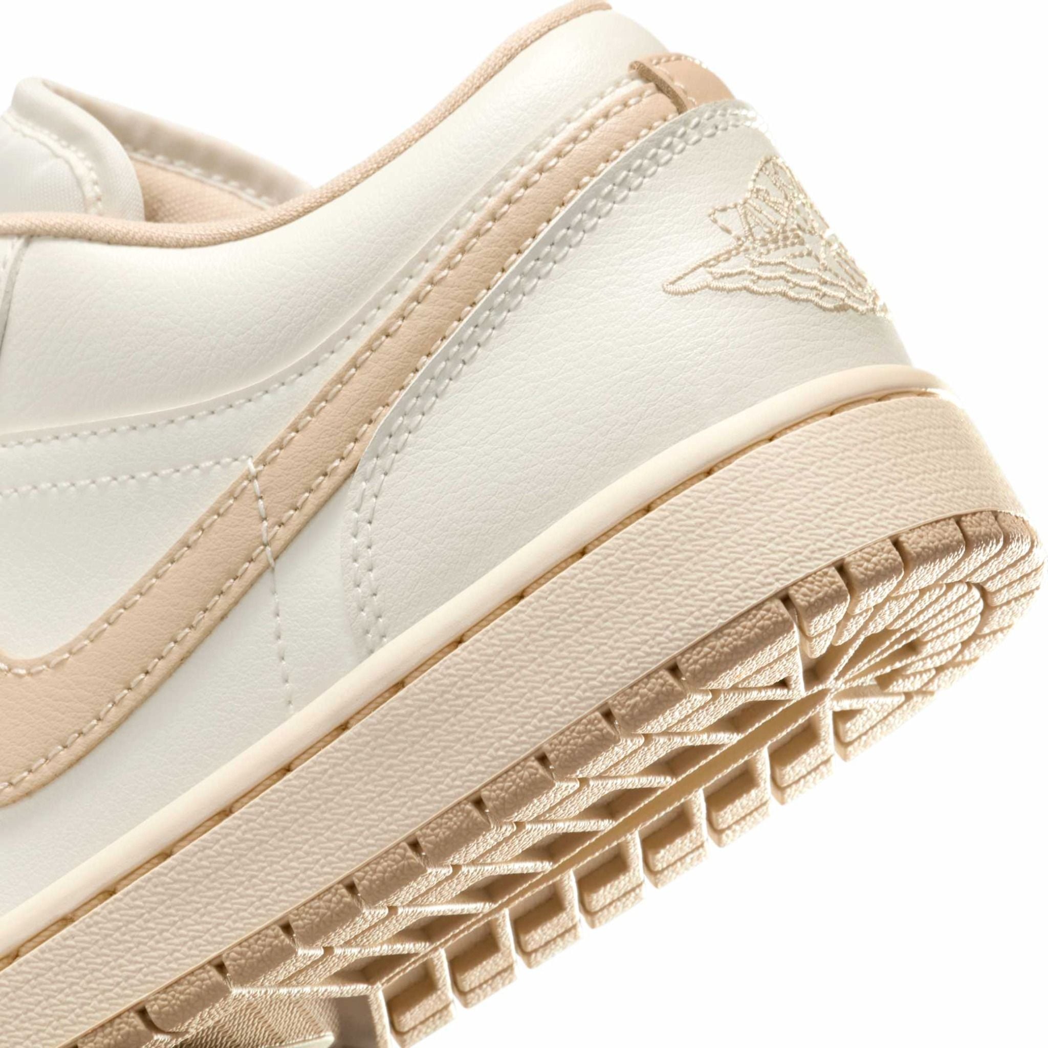  NIKE AIR JORDAN 1 LOW SAIL TAN DC0774-112 