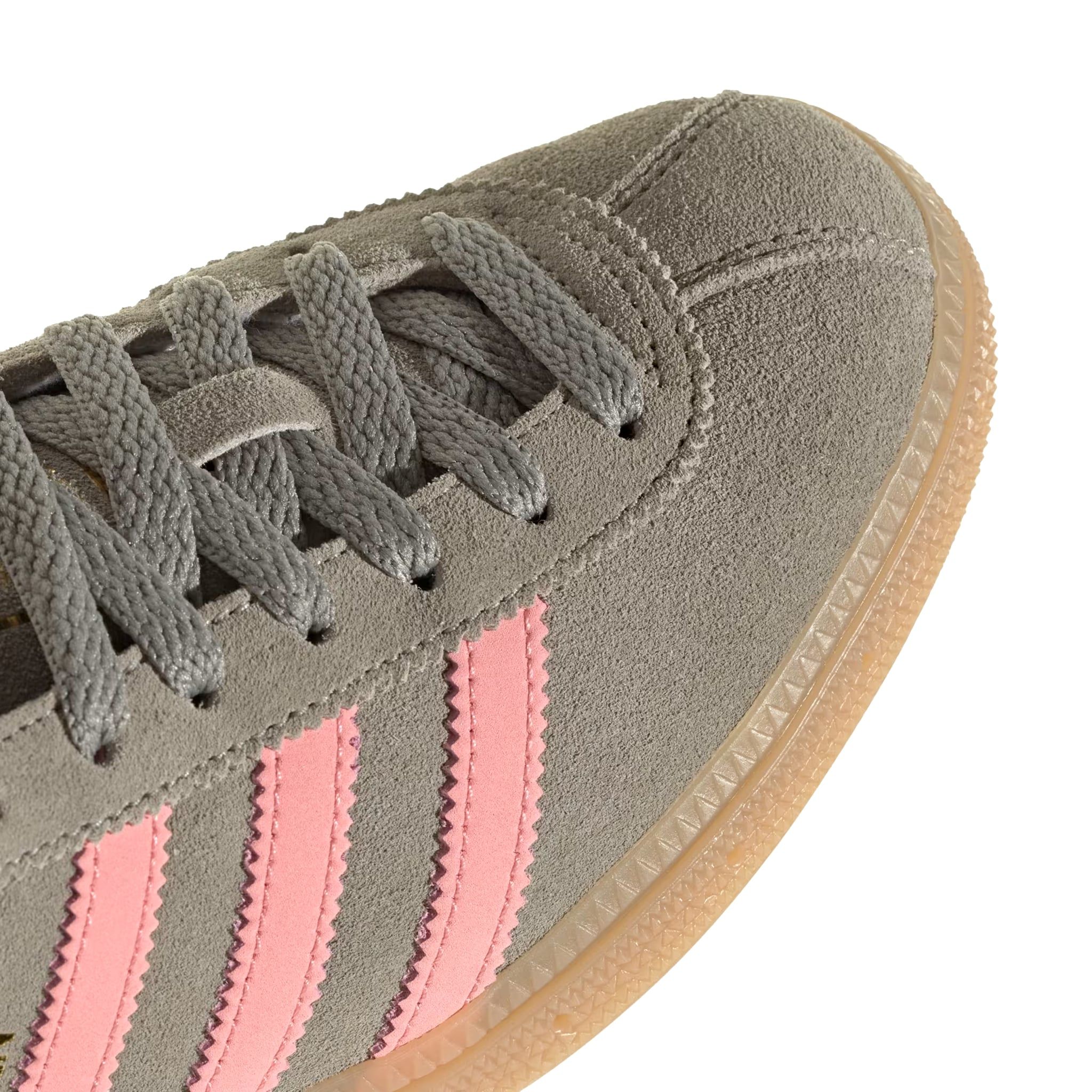  ADIDAS MUENCHEN SILVER PEBBLE GLOW PINK ORBIT GREY IH4222 