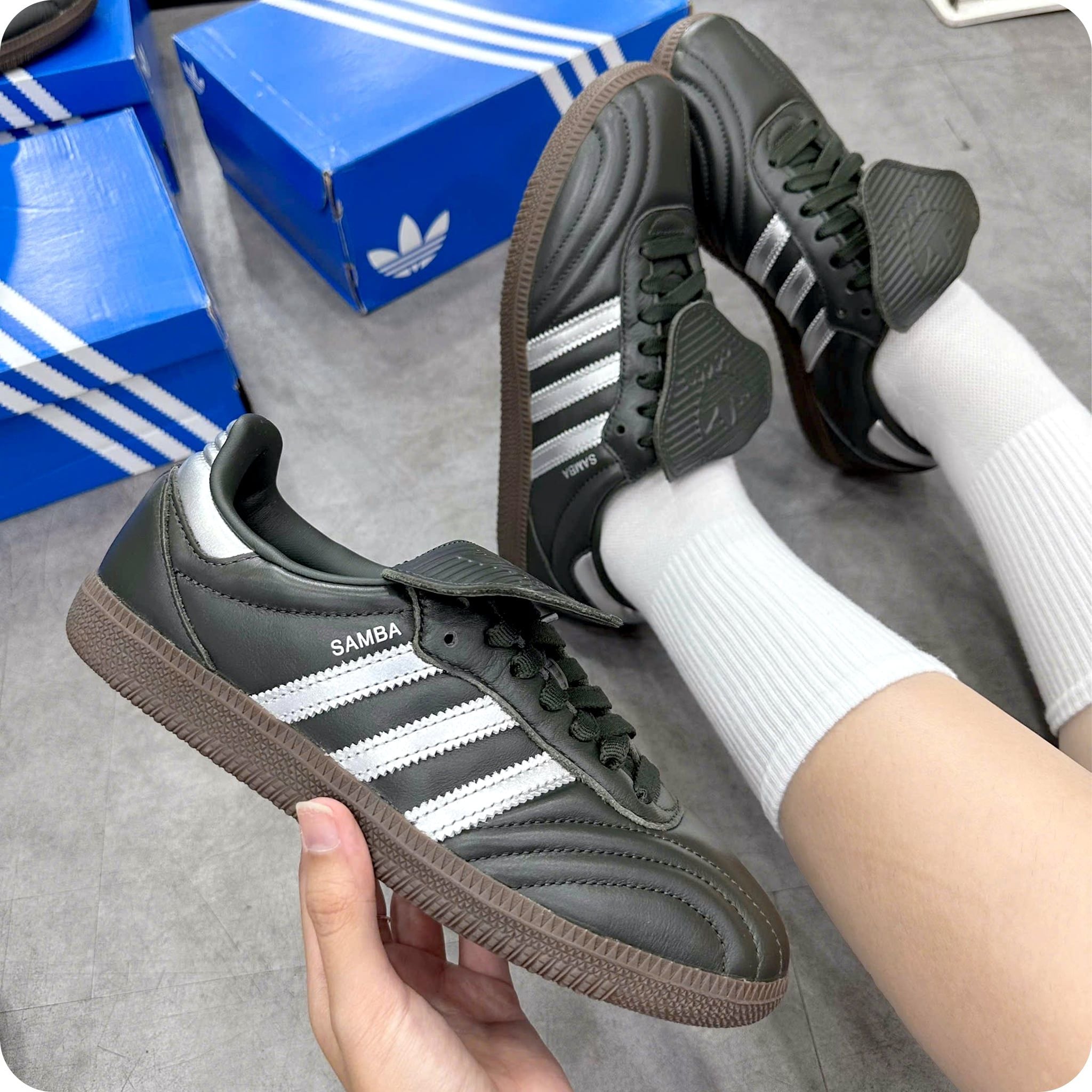  ADIDAS SAMBA LT LEGEND EARTH SILVER METALLIC JP6144 