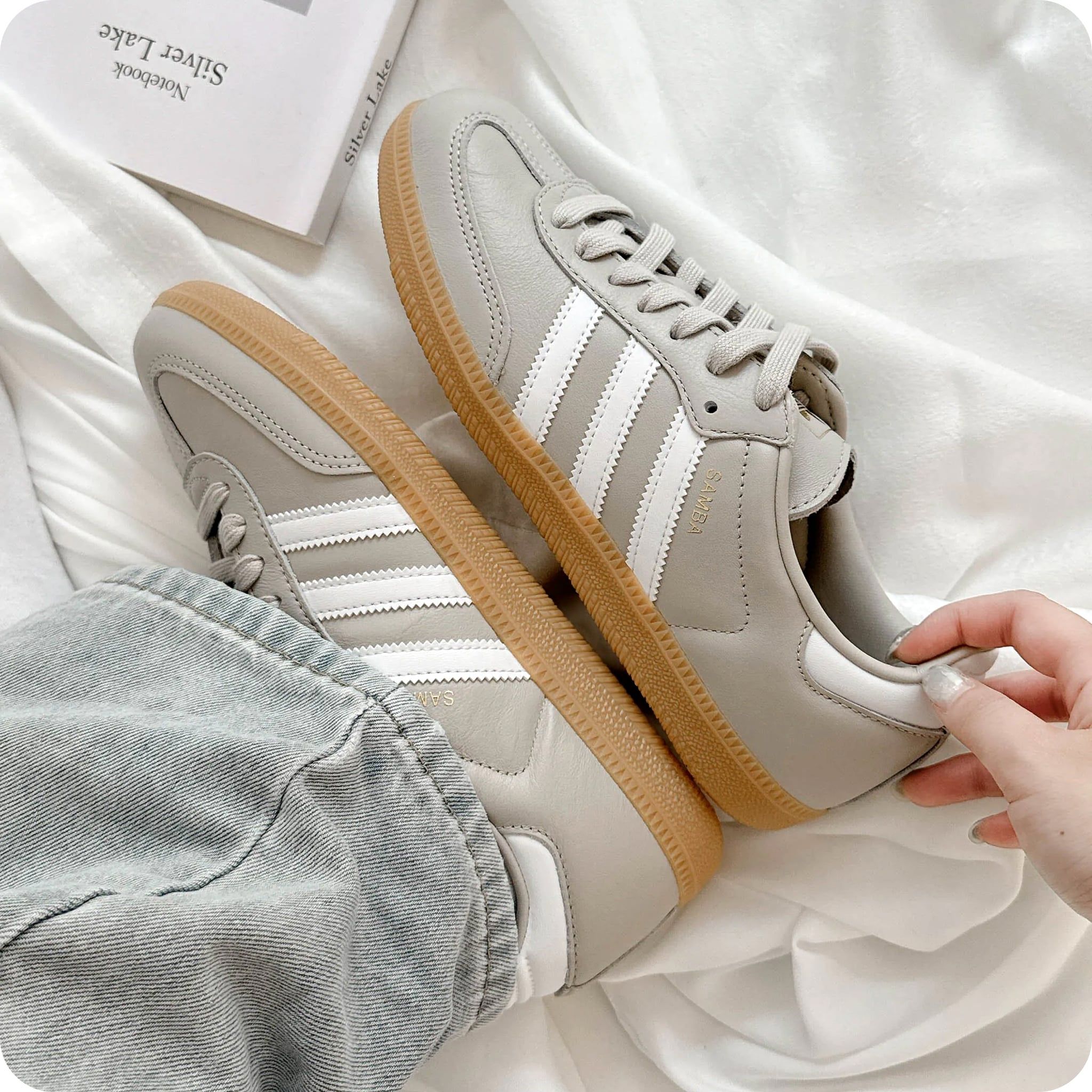  ADIDAS SAMBA OG BEIGE CLOUD WHITE GUM JR0883 