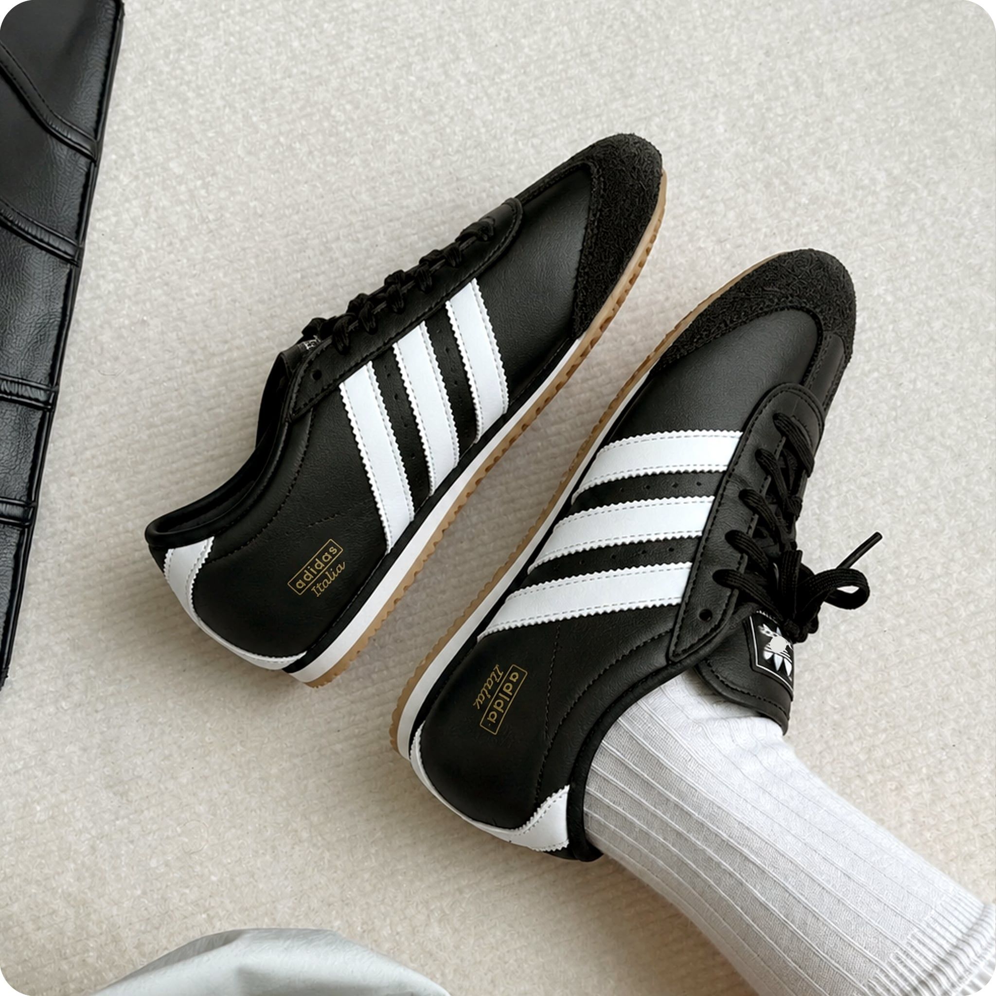  ADIDAS ITALIA 70S BLACK WHITE GUM JS1324 