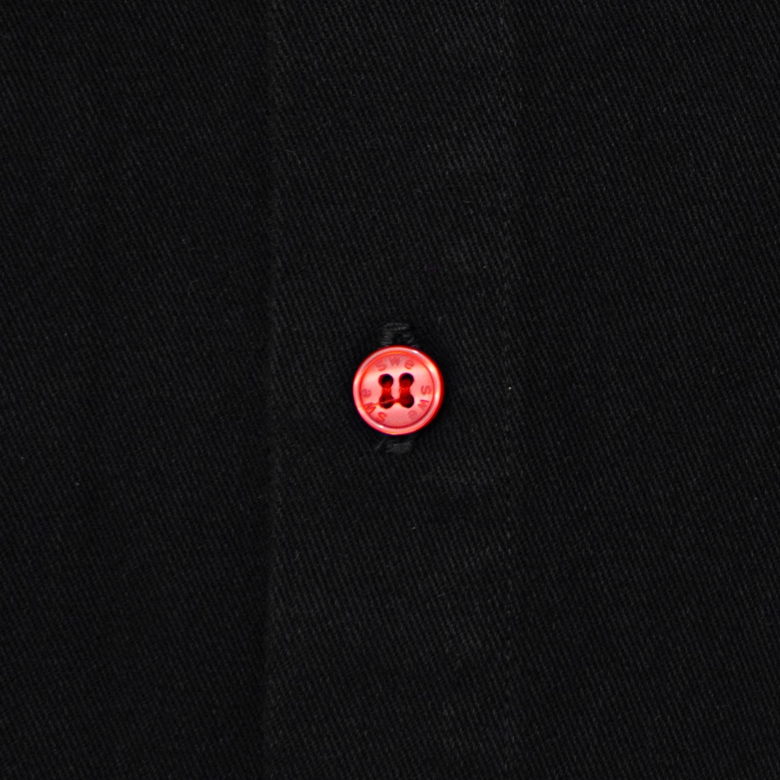  SWE RED BUTTON SHIRT - BLACK 