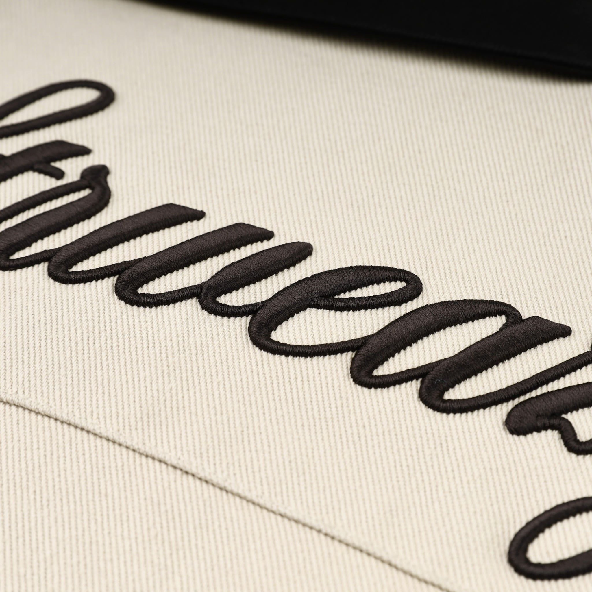  SWE SCRIPT JACKET - BEIGE 