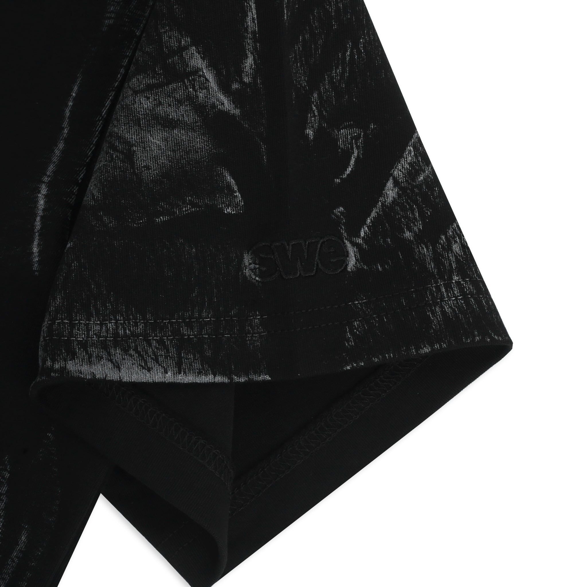  SWE CROSS BOXY TEE - BLACK 