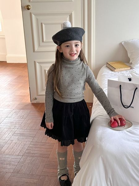 24Z007 - Áo len bé gái (áo chui đầu) dệt kim, chất liệu sợi nhân tạo, size 90-160, không thương hiệu, NSX Huzhou Zhili Kujun Clothing Co., Ltd